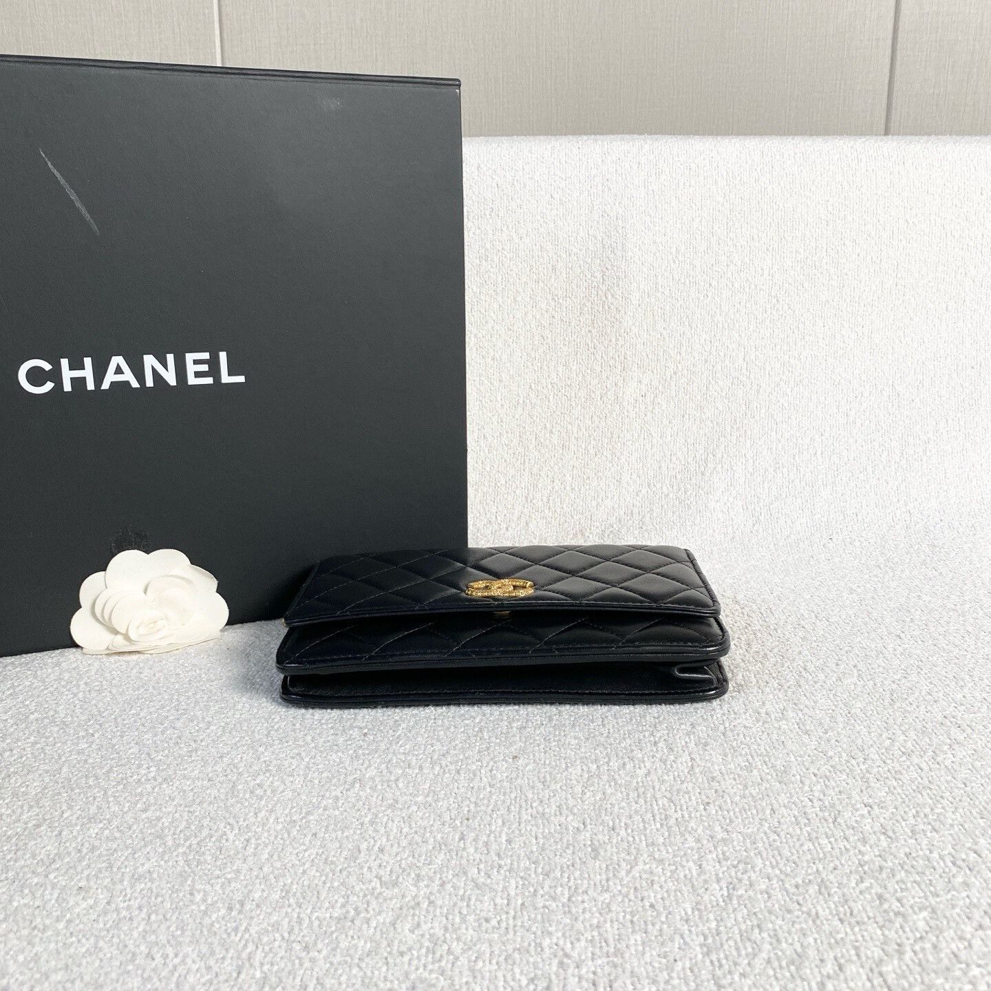 Chanel Pre-loved Bag Very good condition Size ONE SIZE - 8 Thumbnail