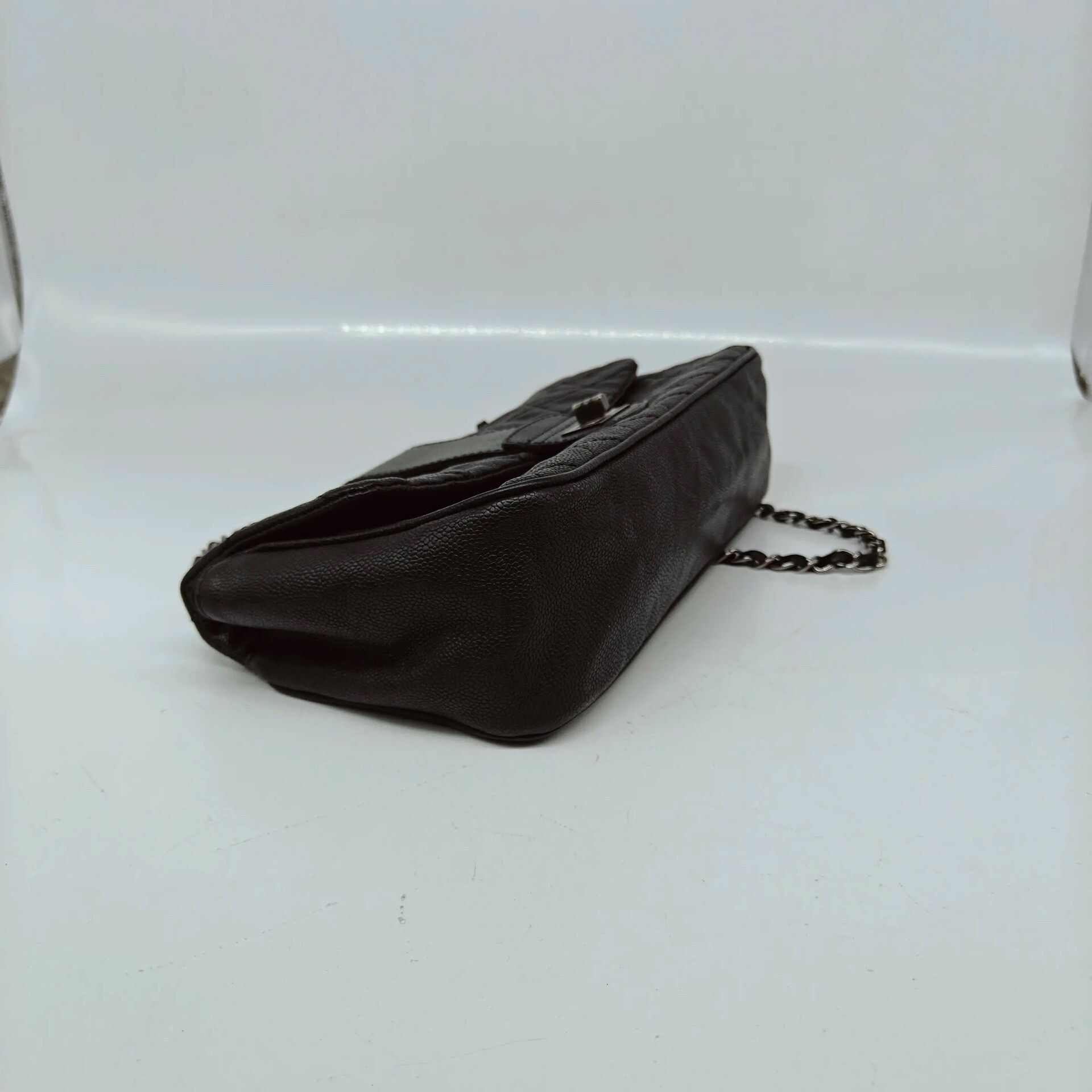 Chanel Pre-loved Bag Very good condition Size ONE SIZE - 7 Thumbnail