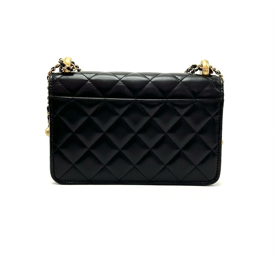 Chanel Pre-loved Bag Very good condition Size ONE SIZE - 2 Thumbnail