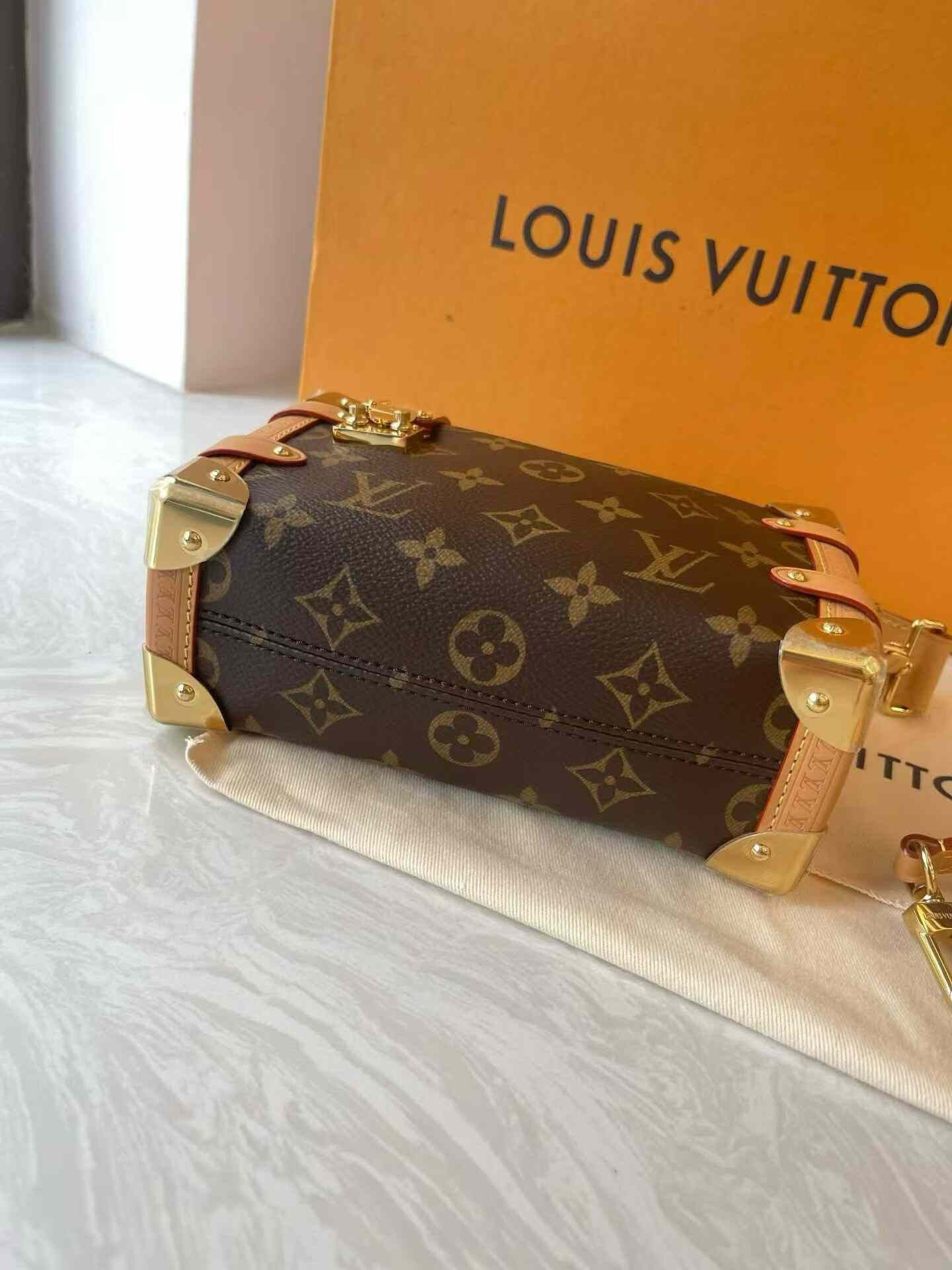 Louis Vuitton Pre-loved Bag Very good condition Size ONE SIZE - 2 Thumbnail