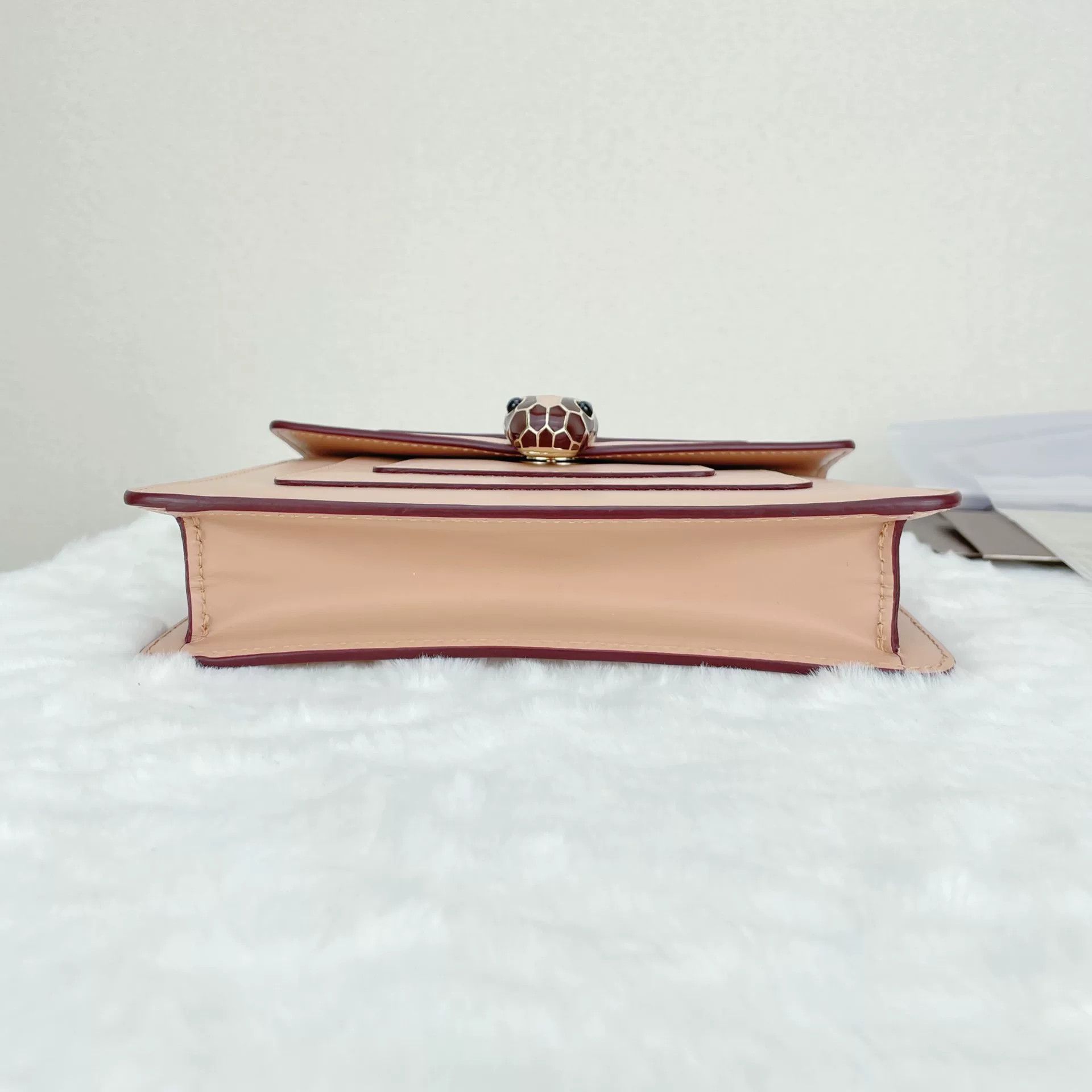 Bvlgari Pre-loved Bag Very good condition Size ONE SIZE - 4 Thumbnail