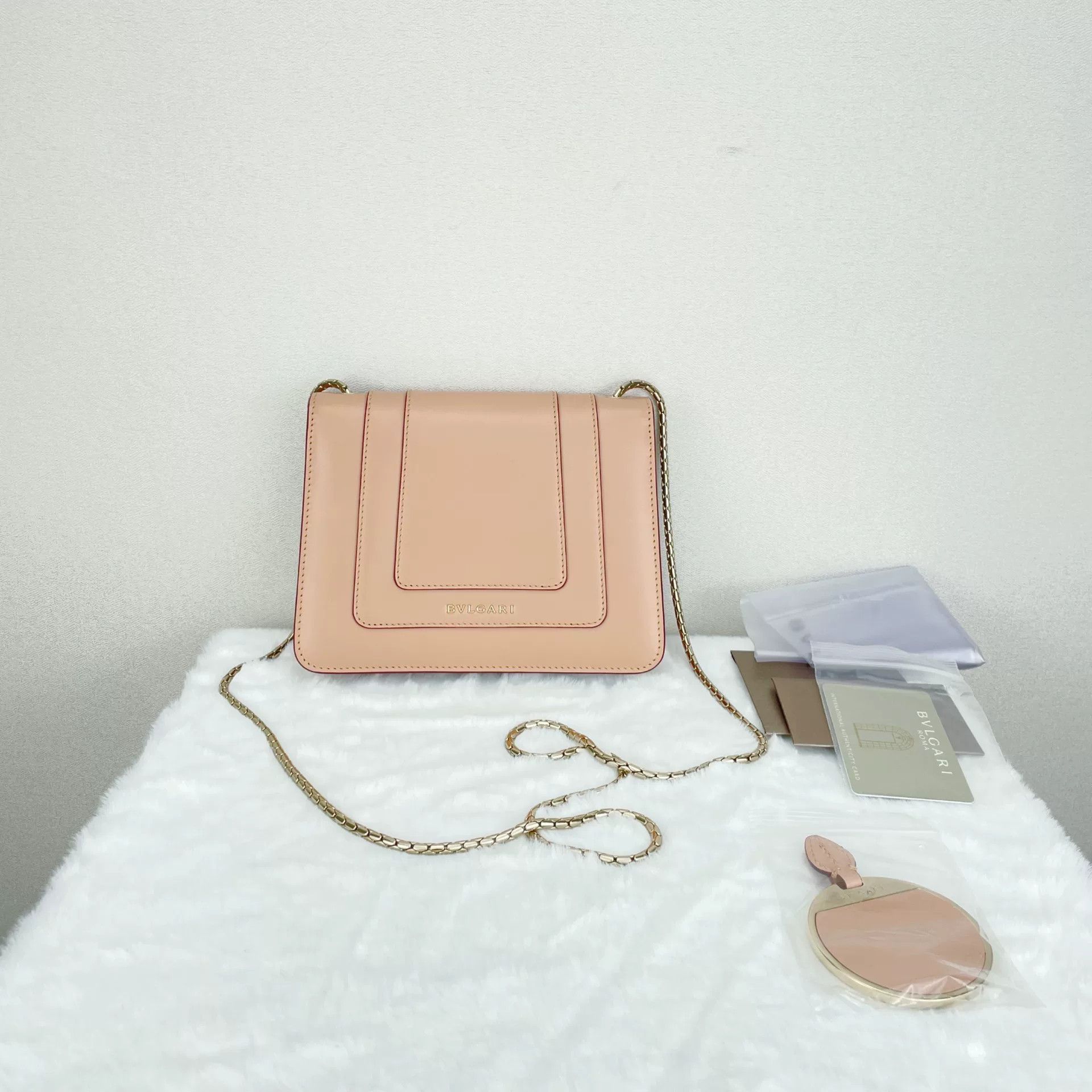 Bvlgari Pre-loved Bag Very good condition Size ONE SIZE - 2 Thumbnail