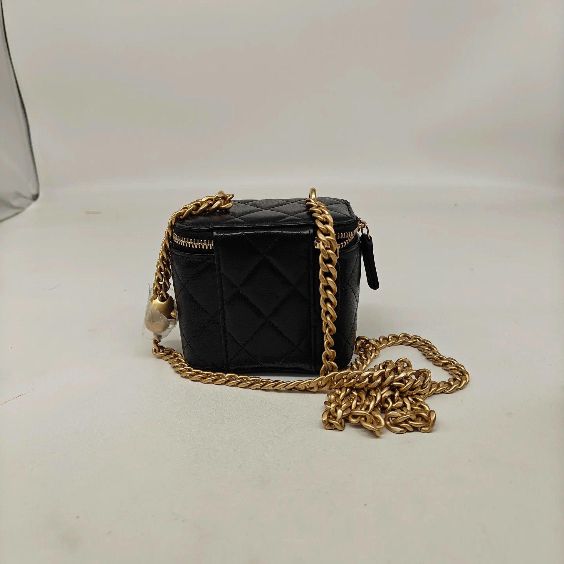 Chanel Pre-loved Bag Brand new condition Size ONE SIZE - 4 Thumbnail