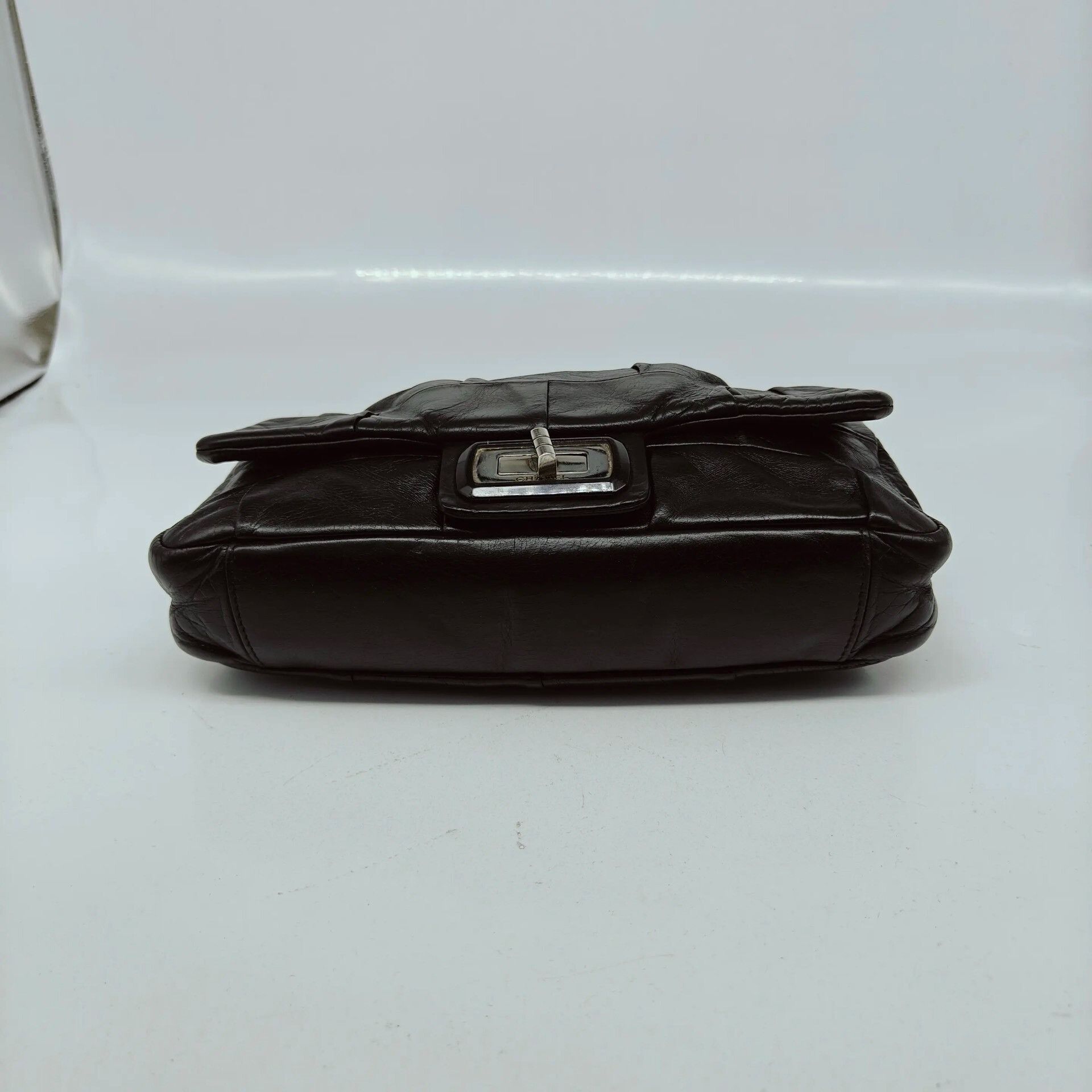 Chanel Pre-loved Bag Very good condition Size ONE SIZE - 6 Thumbnail
