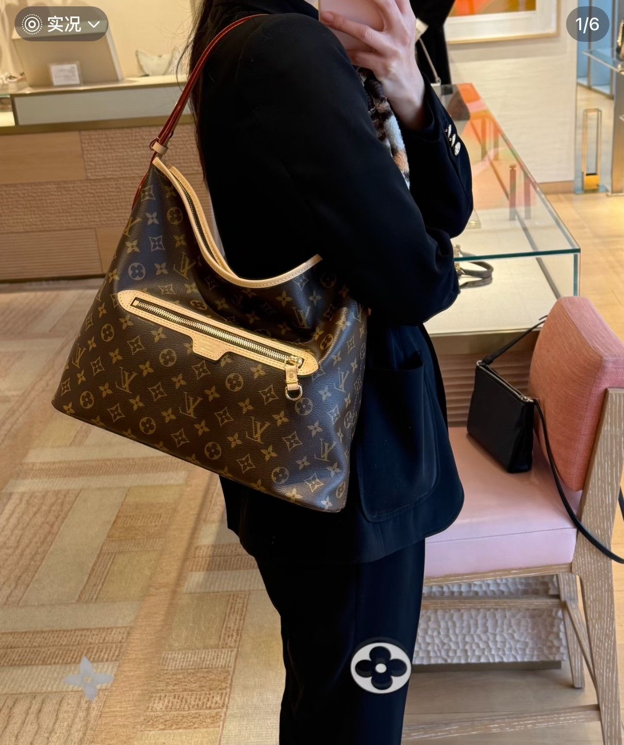 Louis Vuitton Pre-loved Bag Brand new condition Size ONE SIZE - 9 Thumbnail