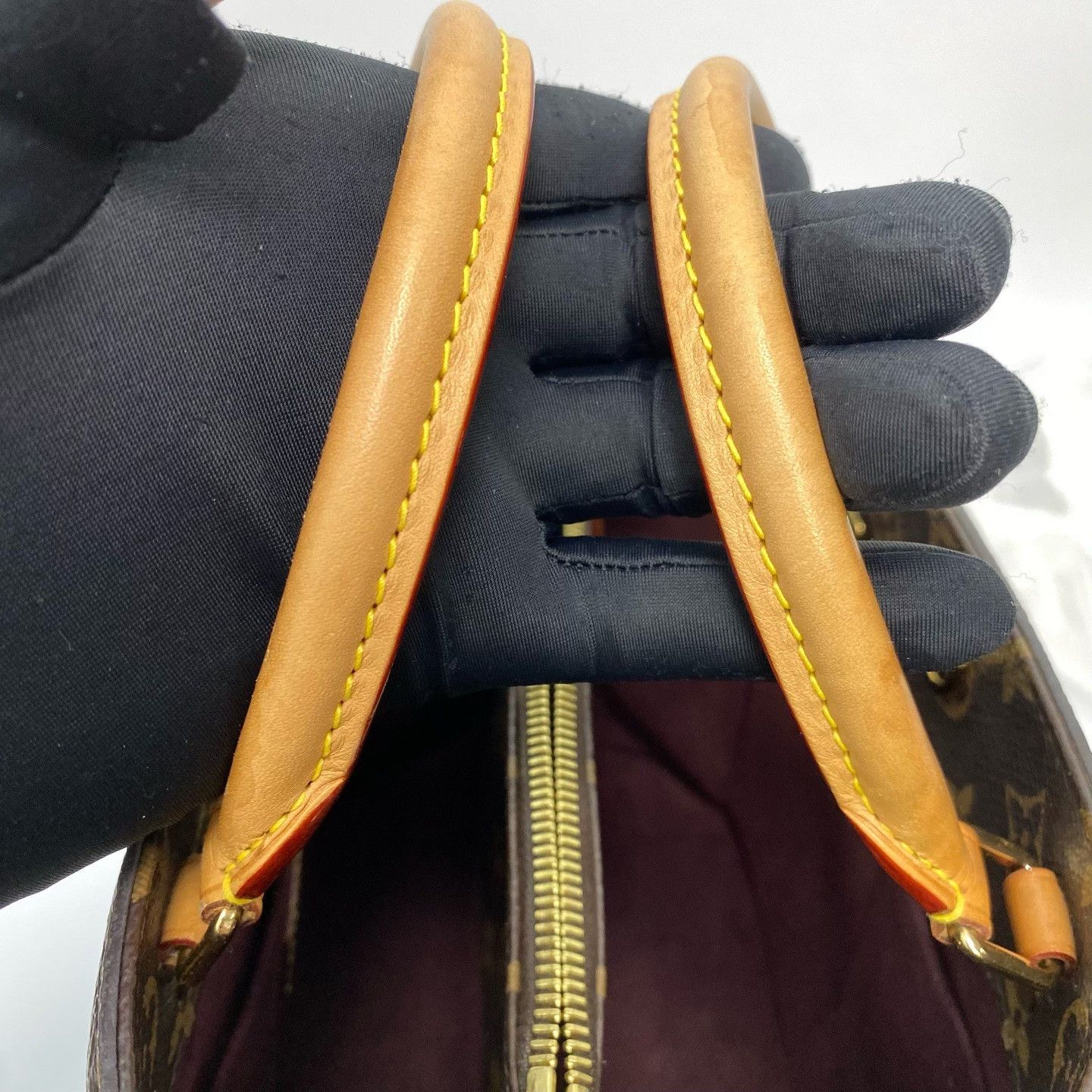 Louis Vuitton Pre-loved Bag Very good condition Size ONE SIZE - 8 Thumbnail