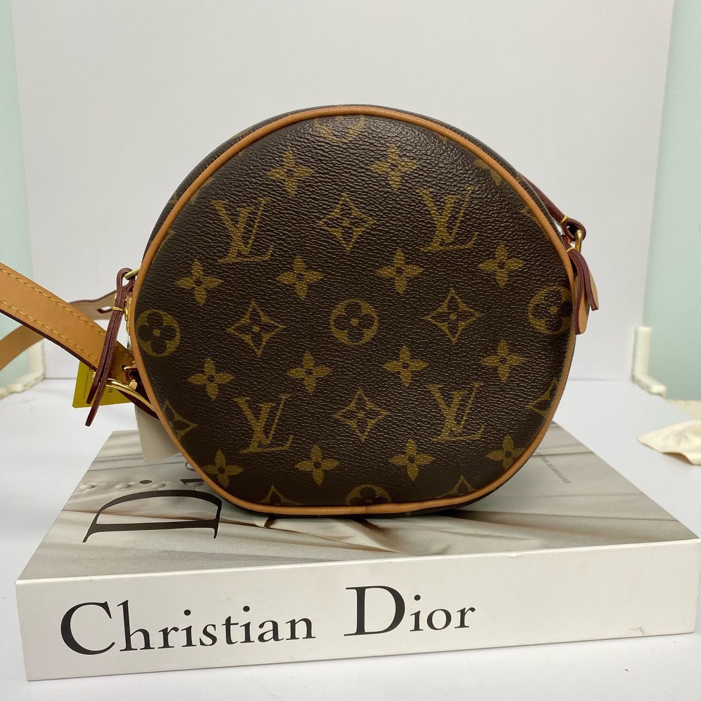 Louis Vuitton Pre-loved Bag Very good condition Size ONE SIZE - 3 Thumbnail