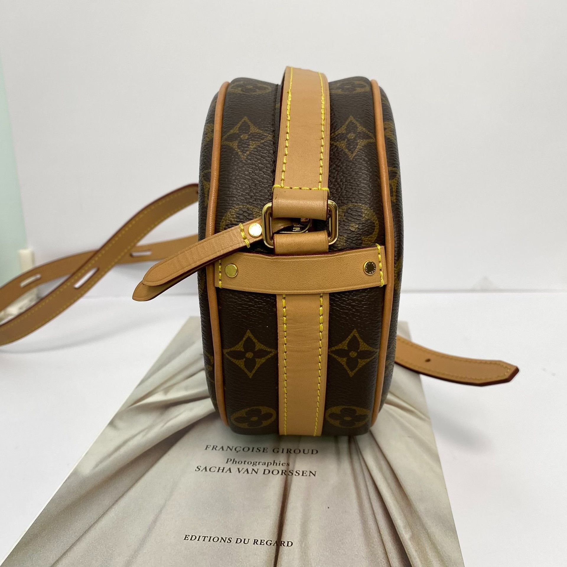 Louis Vuitton Pre-loved Bag Very good condition Size ONE SIZE - 2 Thumbnail