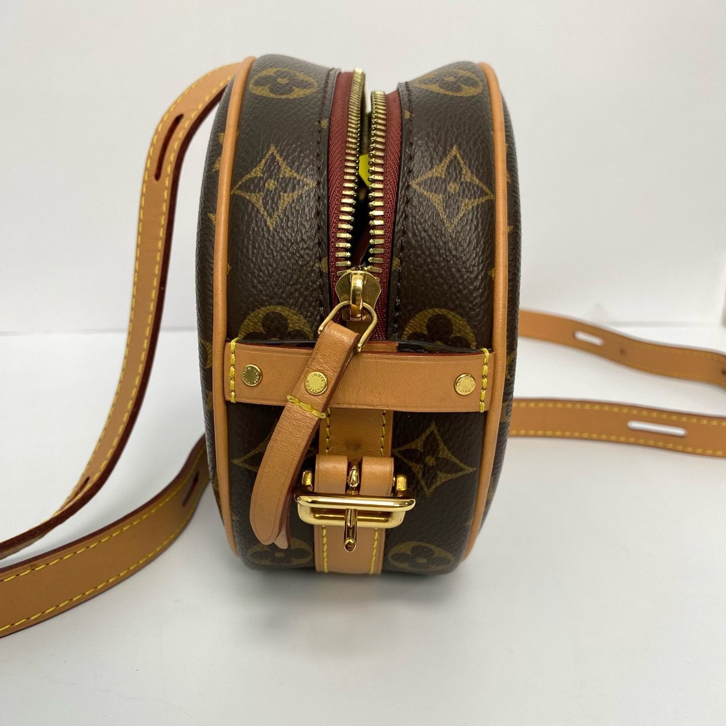 Louis Vuitton Pre-loved Bag Very good condition Size ONE SIZE - 5 Thumbnail