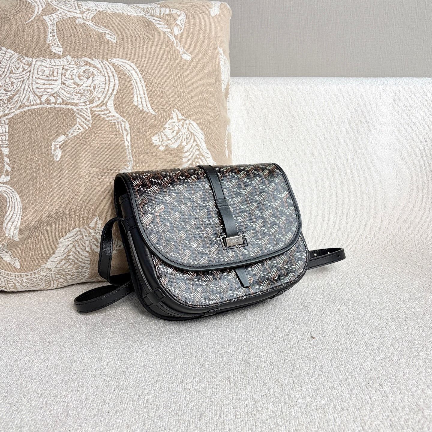 Goyard Pre-loved Bag Very good condition Size ONE SIZE - 6 Thumbnail