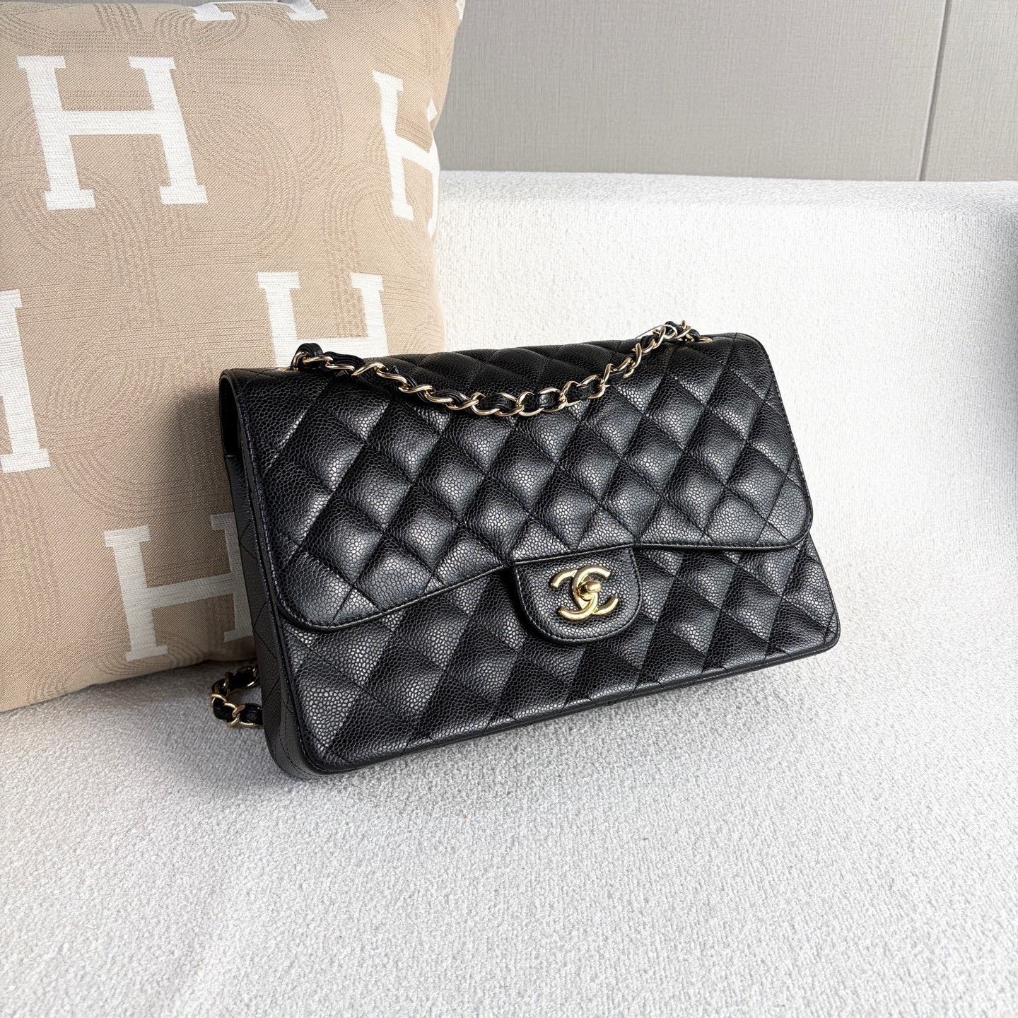 Chanel Pre-loved Bag Very good condition Size ONE SIZE - 6 Thumbnail