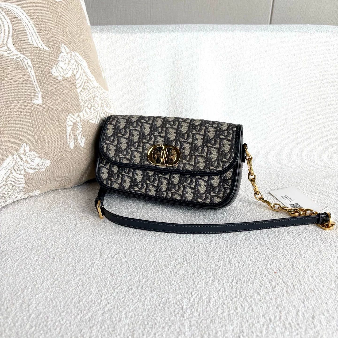 Dior Pre-loved Bag Very good condition Size ONE SIZE - 6 Thumbnail