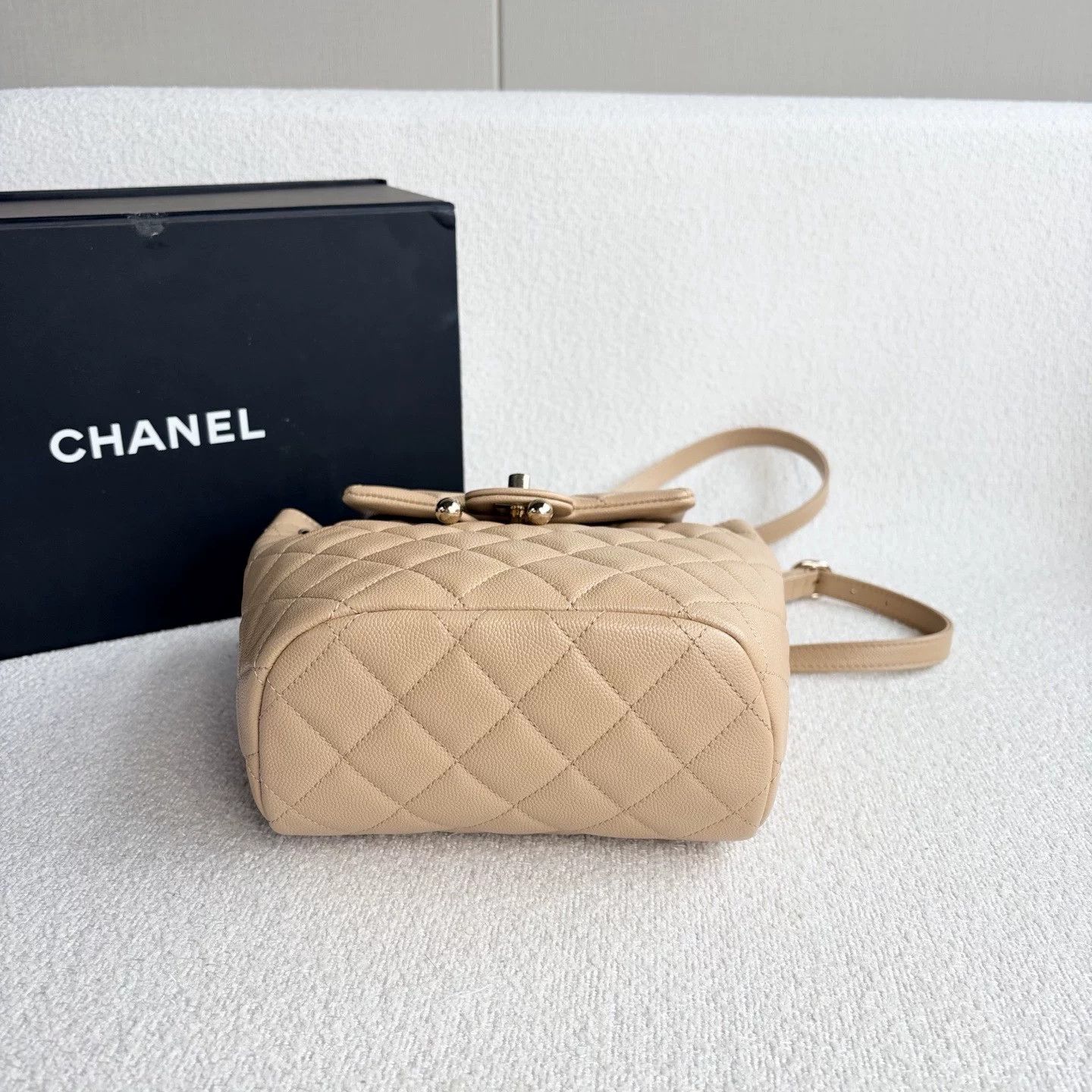 Chanel Pre-loved Bag Very good condition Size ONE SIZE - 5 Thumbnail