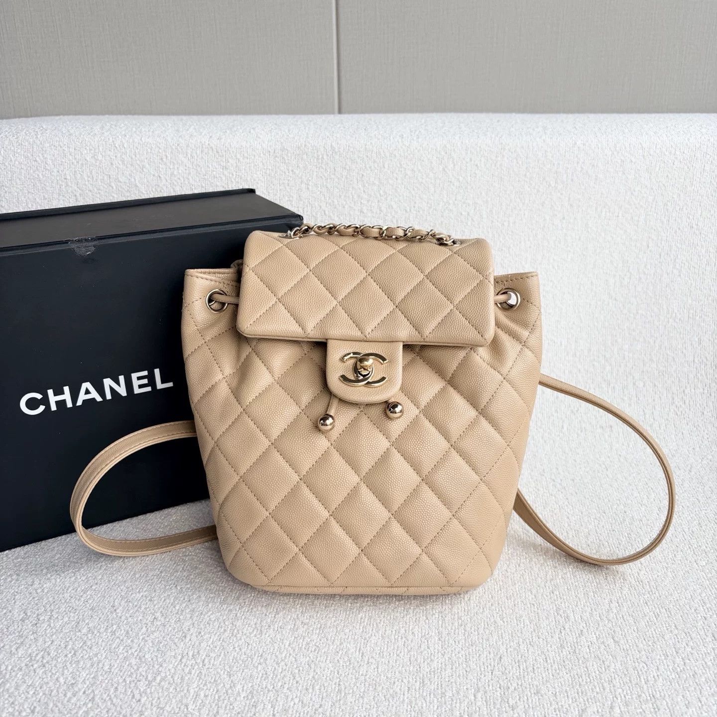 Chanel Pre-loved Bag Very good condition Size ONE SIZE - 2 Thumbnail