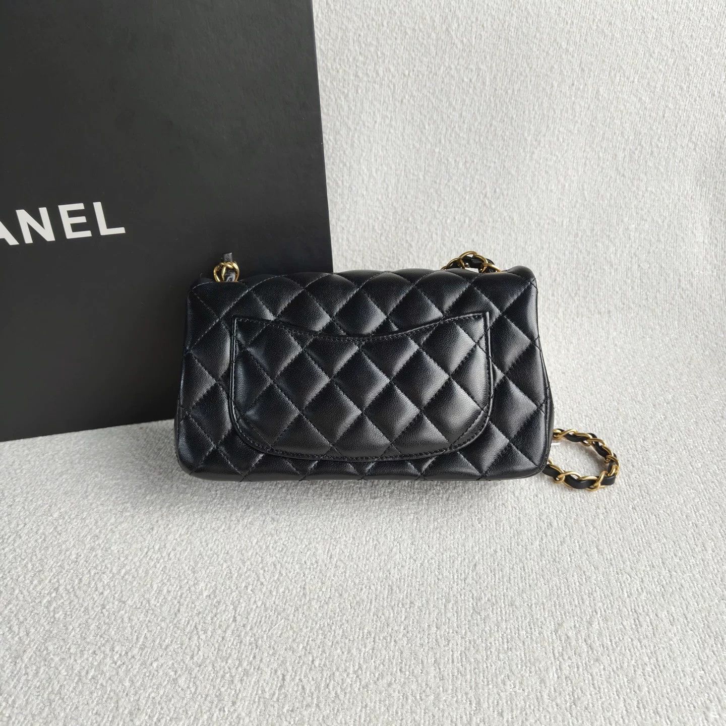 Chanel Pre-loved Bag Very good condition Size ONE SIZE - 3 Thumbnail