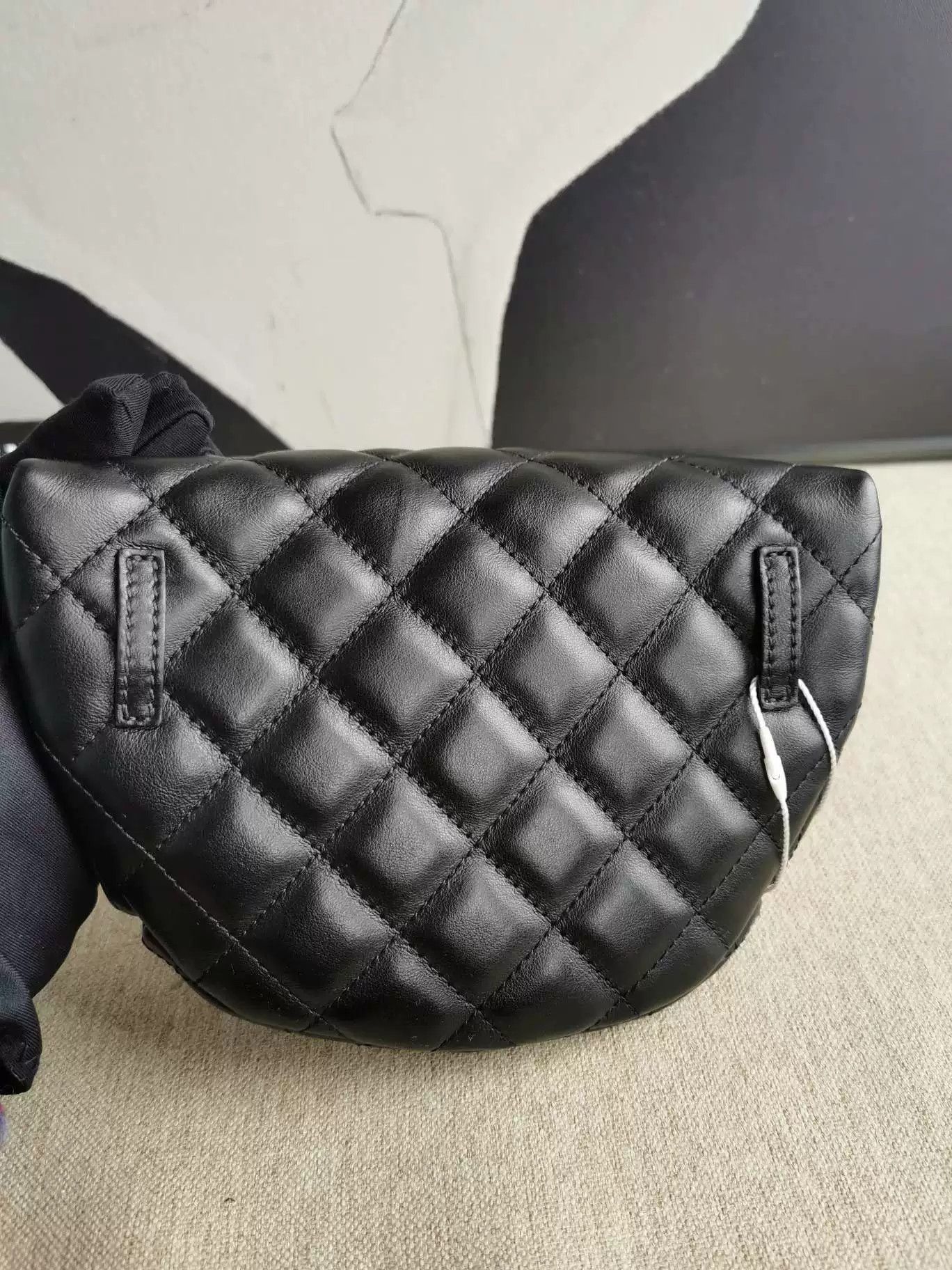 Chanel Pre-loved Bag Very good condition Size ONE SIZE - 3 Thumbnail