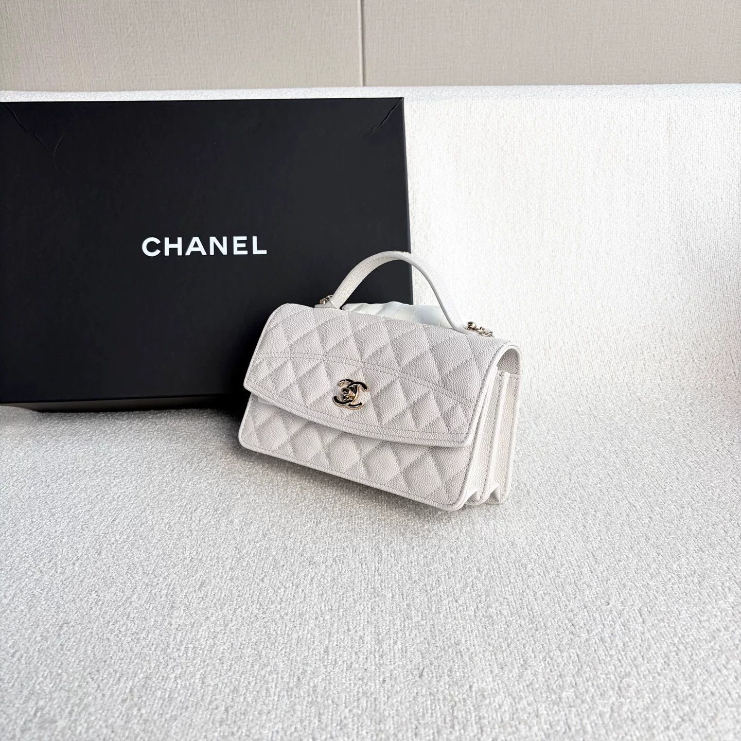 Chanel Pre-loved Bag Brand new condition Size ONE SIZE - 4 Thumbnail