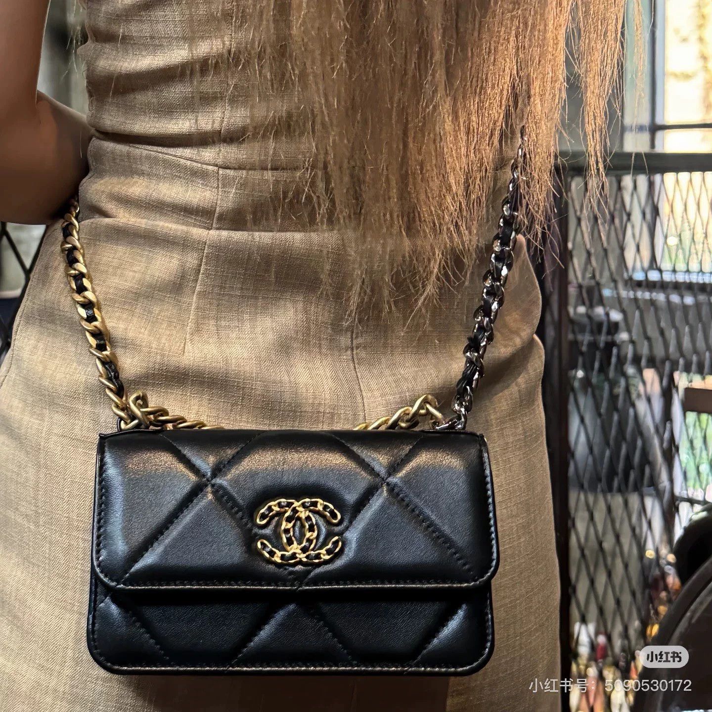 Chanel Pre-loved Bag Very good condition Size ONE SIZE - 9 Thumbnail