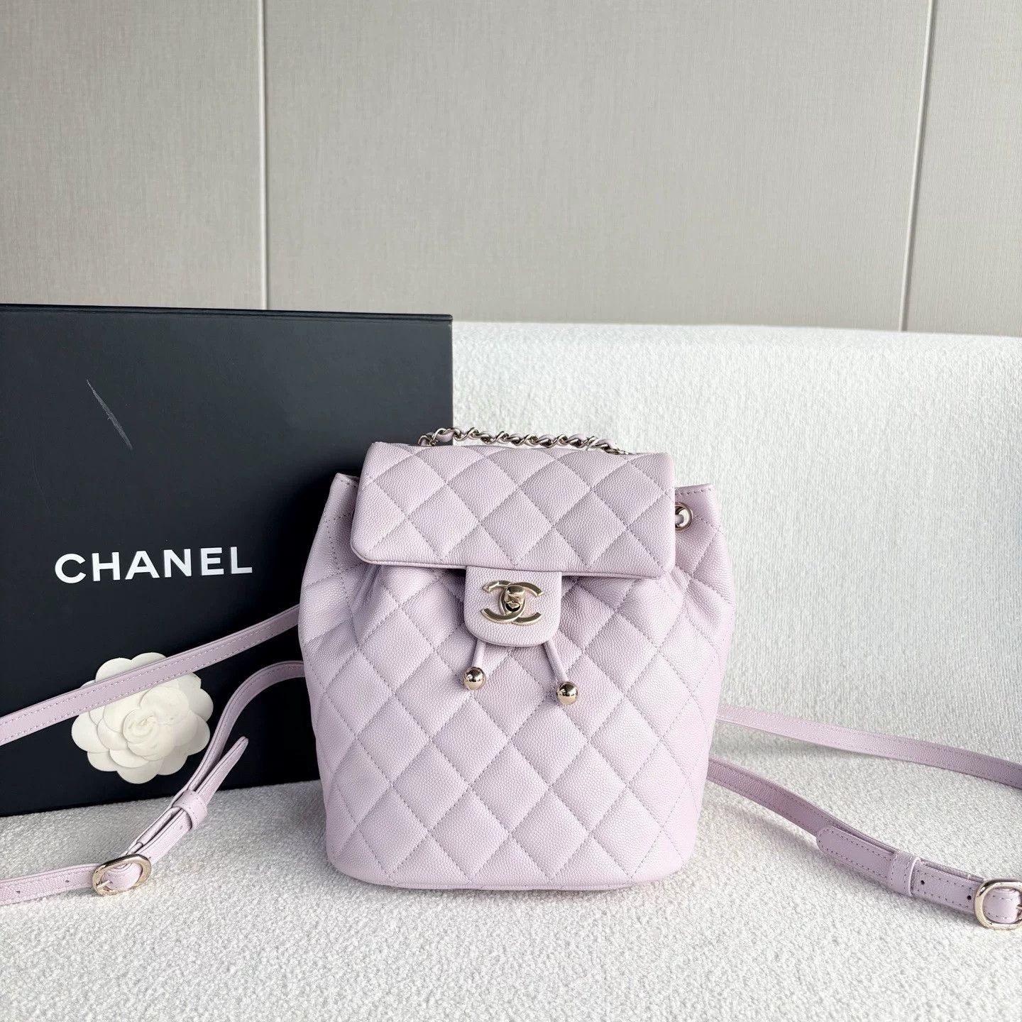 Chanel Pre-loved Bag Very good condition Size ONE SIZE - 2 Thumbnail