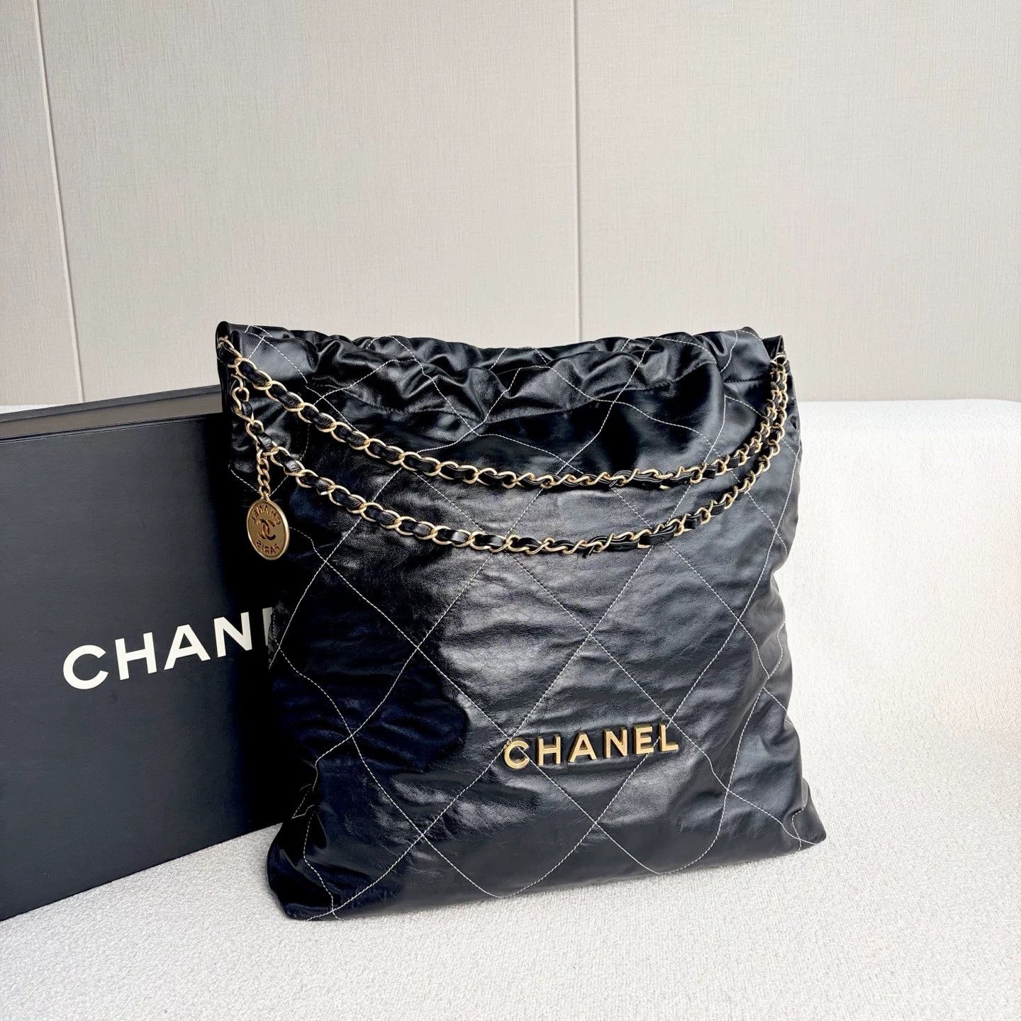 Chanel Pre-loved Bag Very good condition Size ONE SIZE - 6 Thumbnail