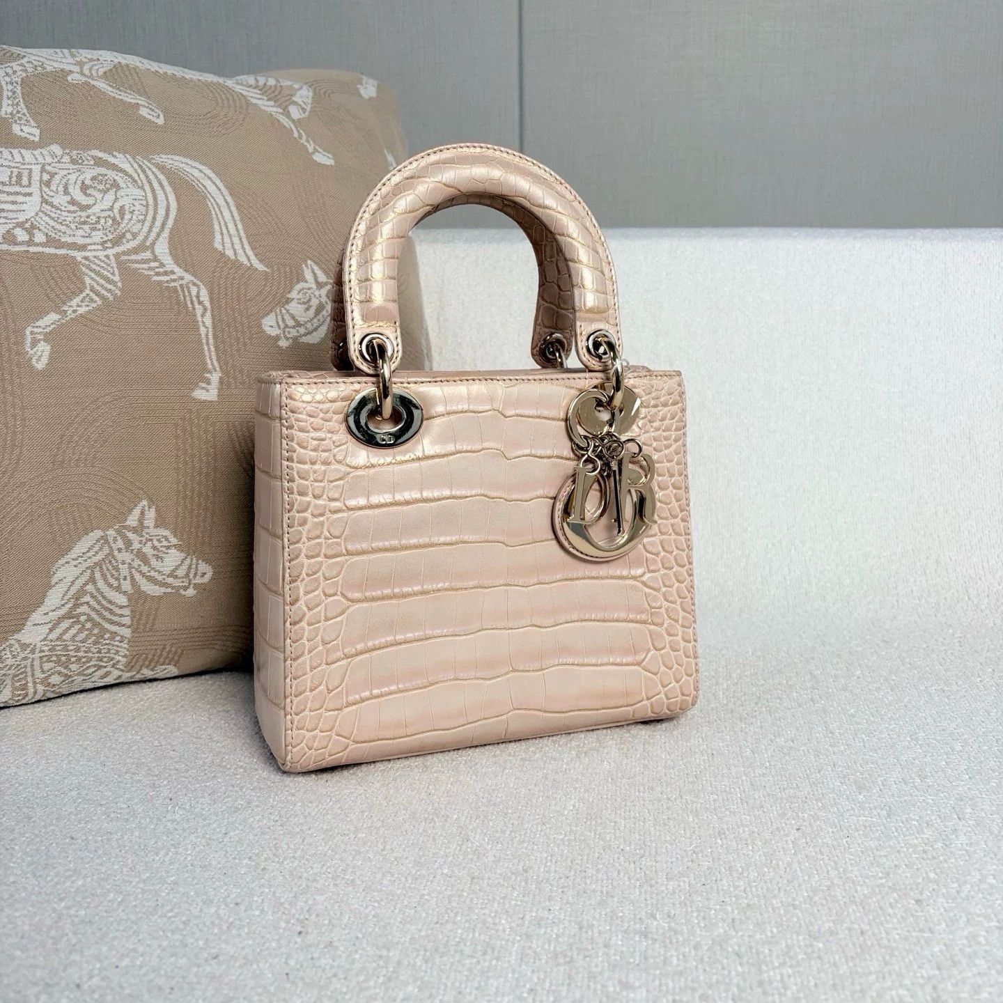 Dior Pre-loved Bag Very good condition Size ONE SIZE - 6 Thumbnail