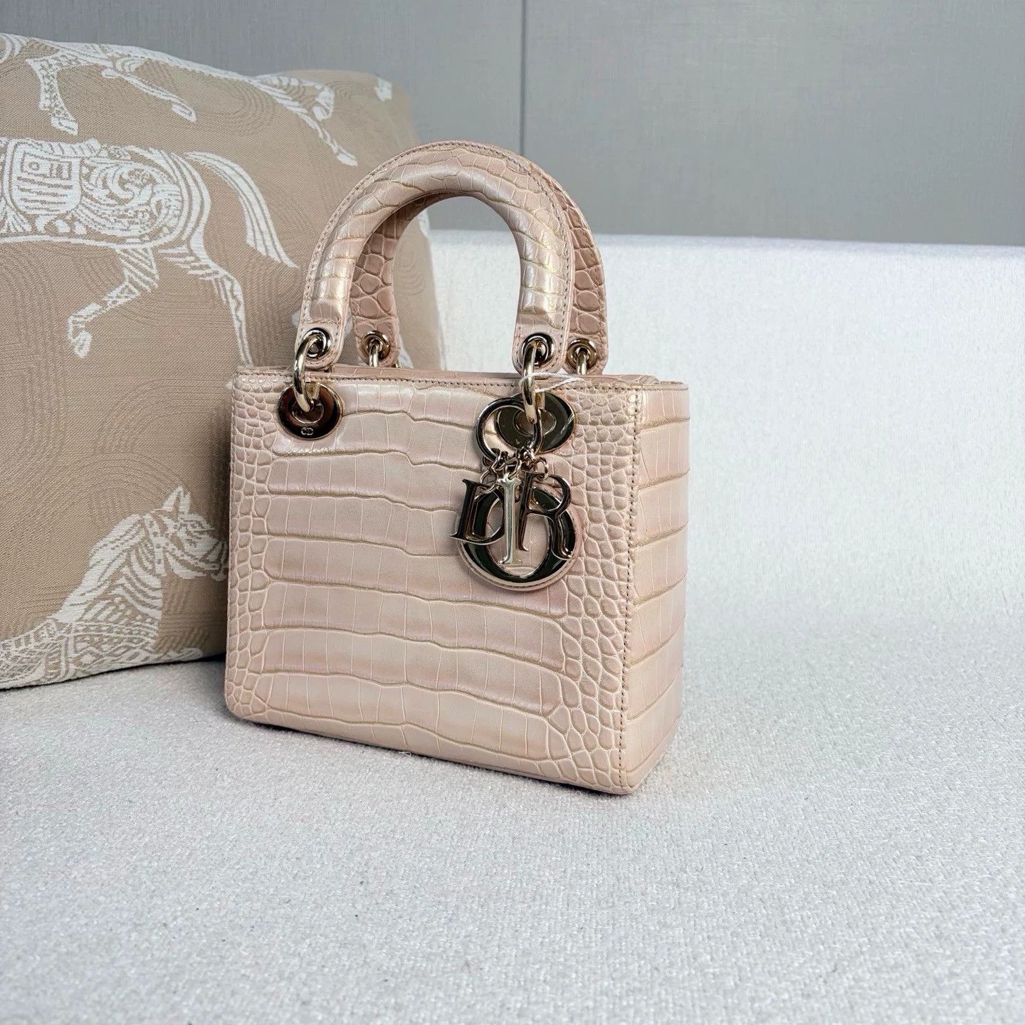 Dior Pre-loved Bag Very good condition Size ONE SIZE - 4 Thumbnail
