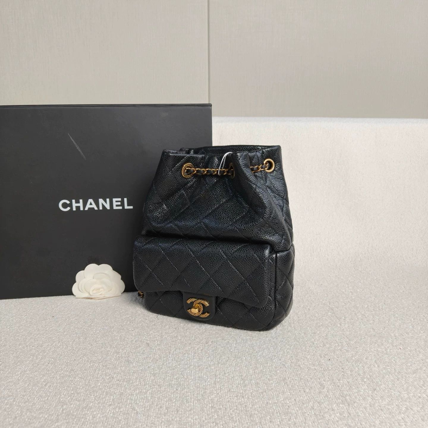 Chanel Pre-loved Bag Very good condition Size ONE SIZE - 4 Thumbnail
