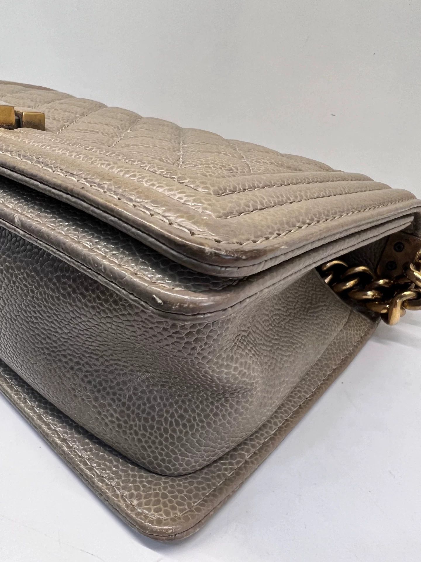 Chanel Pre-loved Bag Very good condition Size ONE SIZE - 3 Thumbnail
