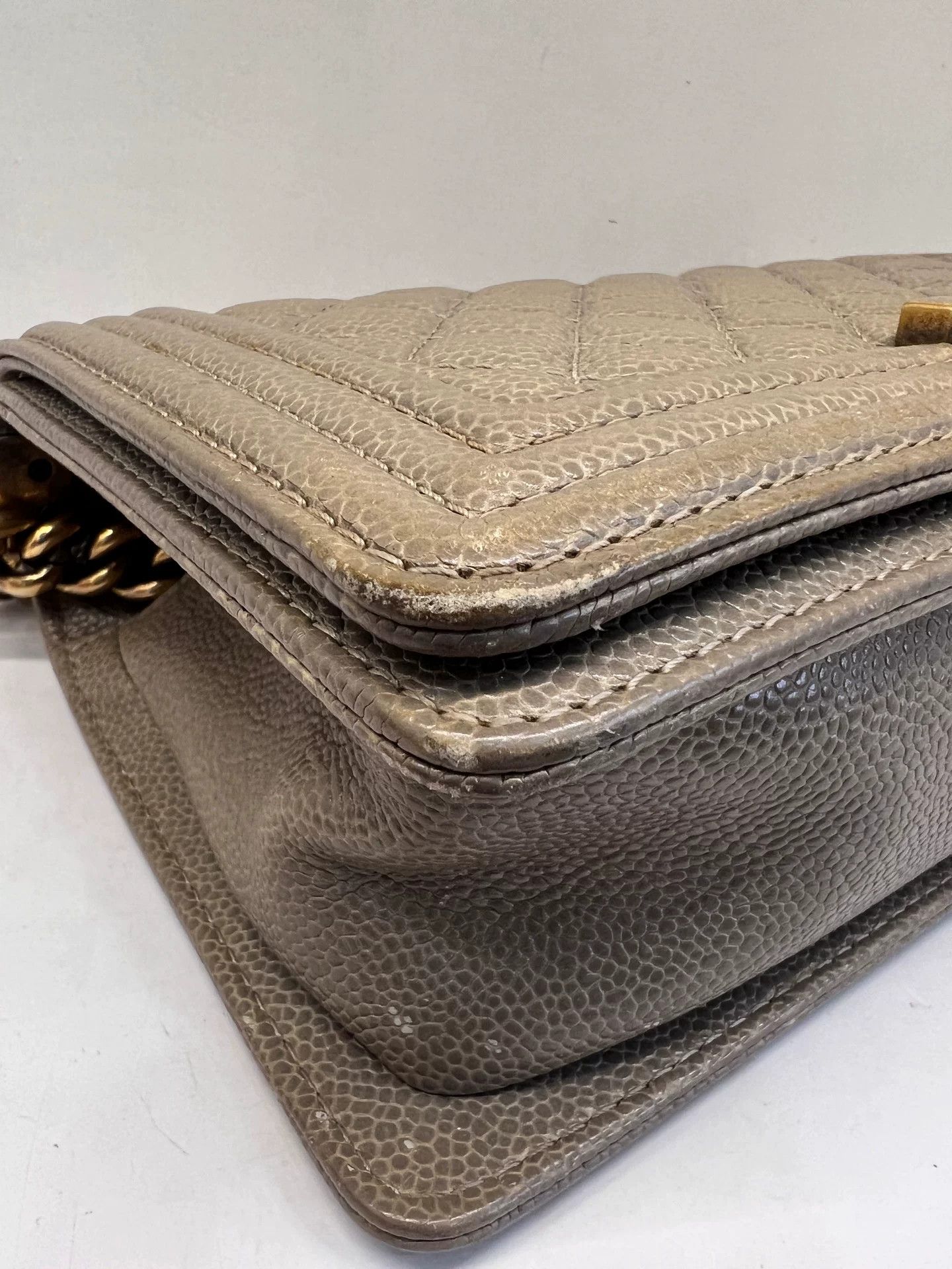Chanel Pre-loved Bag Very good condition Size ONE SIZE - 4 Thumbnail