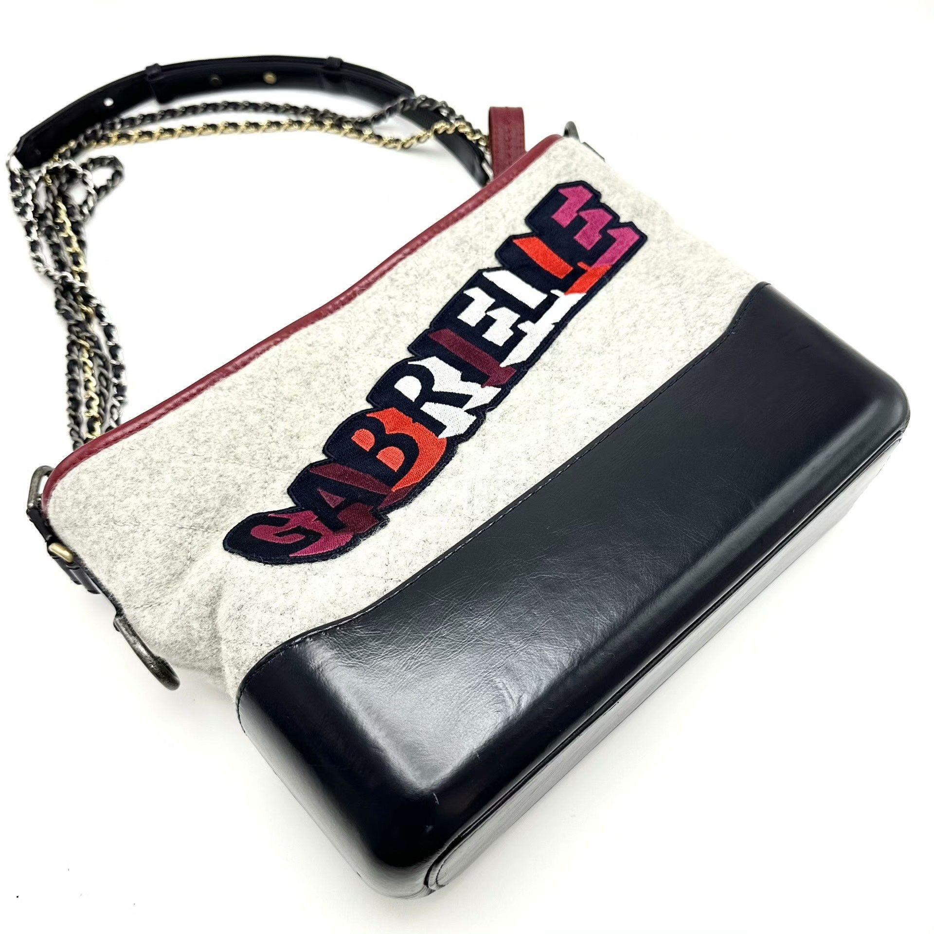 Chanel Pre-loved Bag Very good condition Size ONE SIZE - 3 Thumbnail