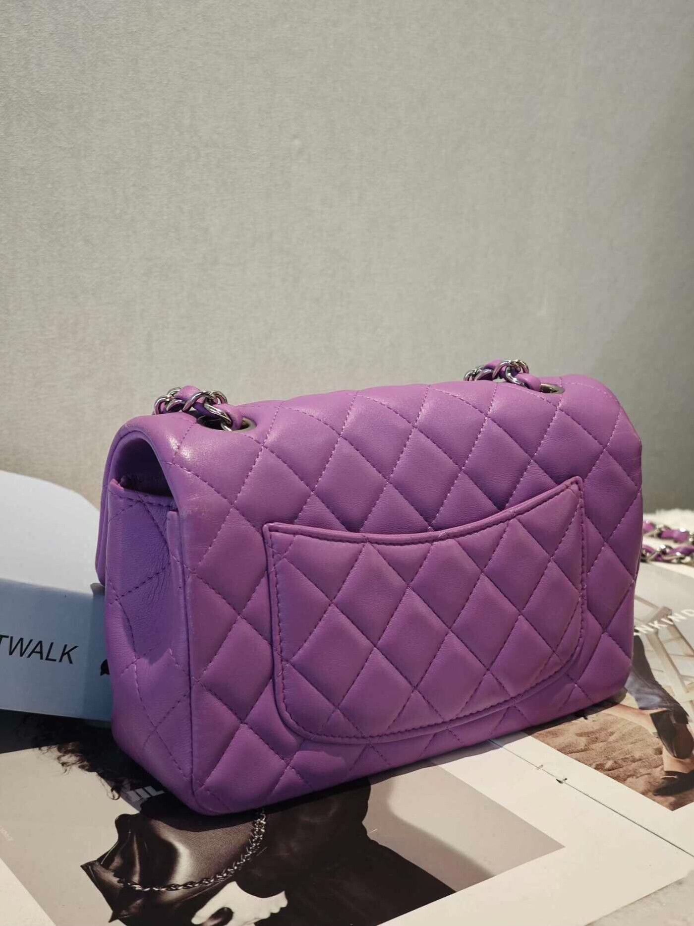 Chanel Pre-loved Bag Very good condition Size ONE SIZE - 3 Thumbnail