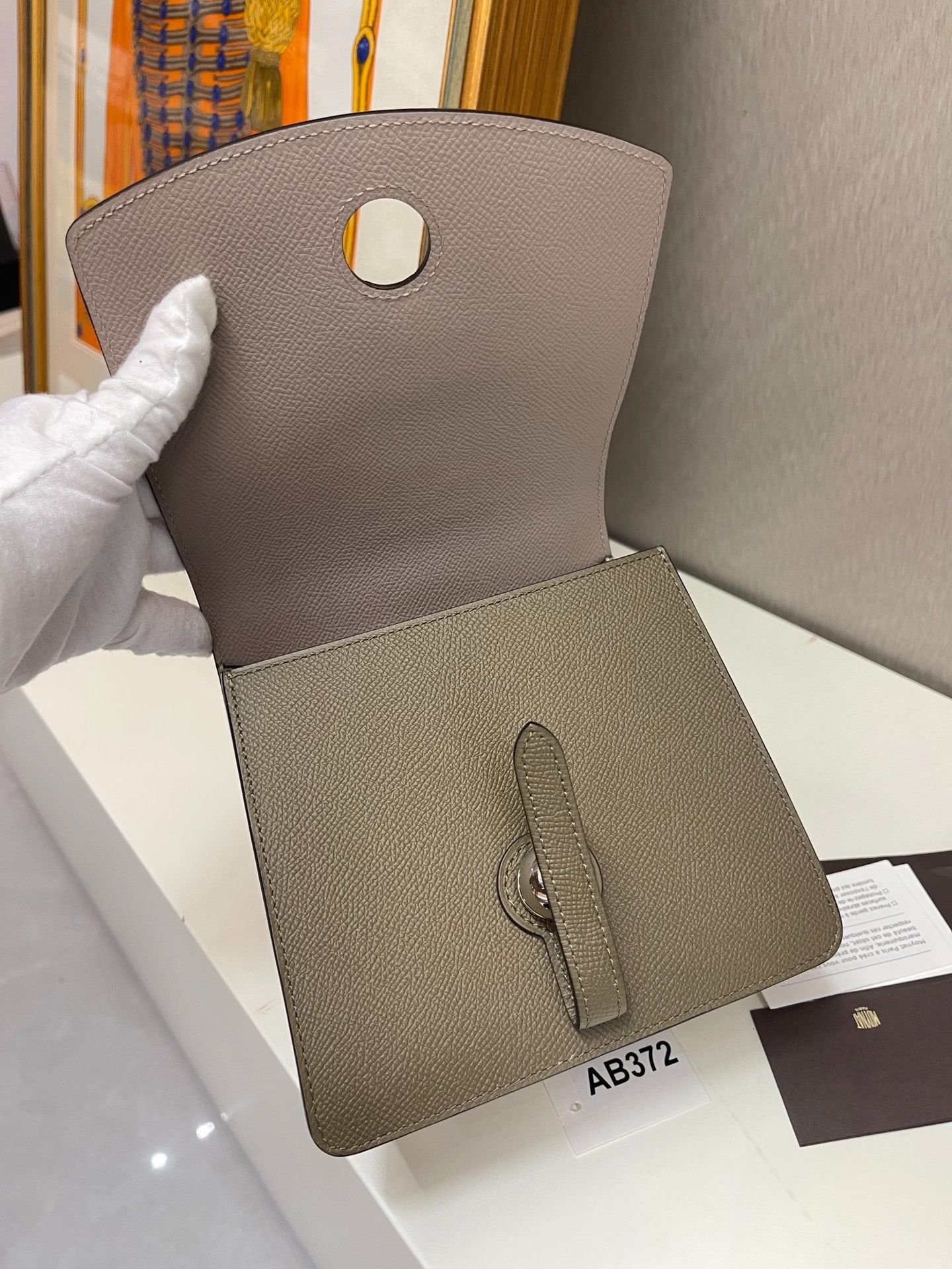 Moynat Pre-loved Bag Very good condition Size ONE SIZE - 6 Thumbnail
