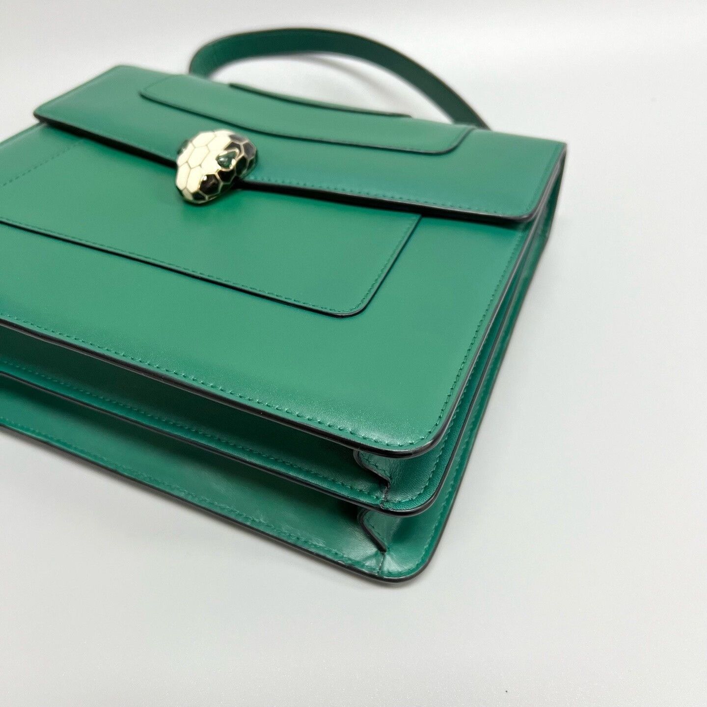 Bvlgari Pre-loved Bag Very good condition Size ONE SIZE - 4 Thumbnail