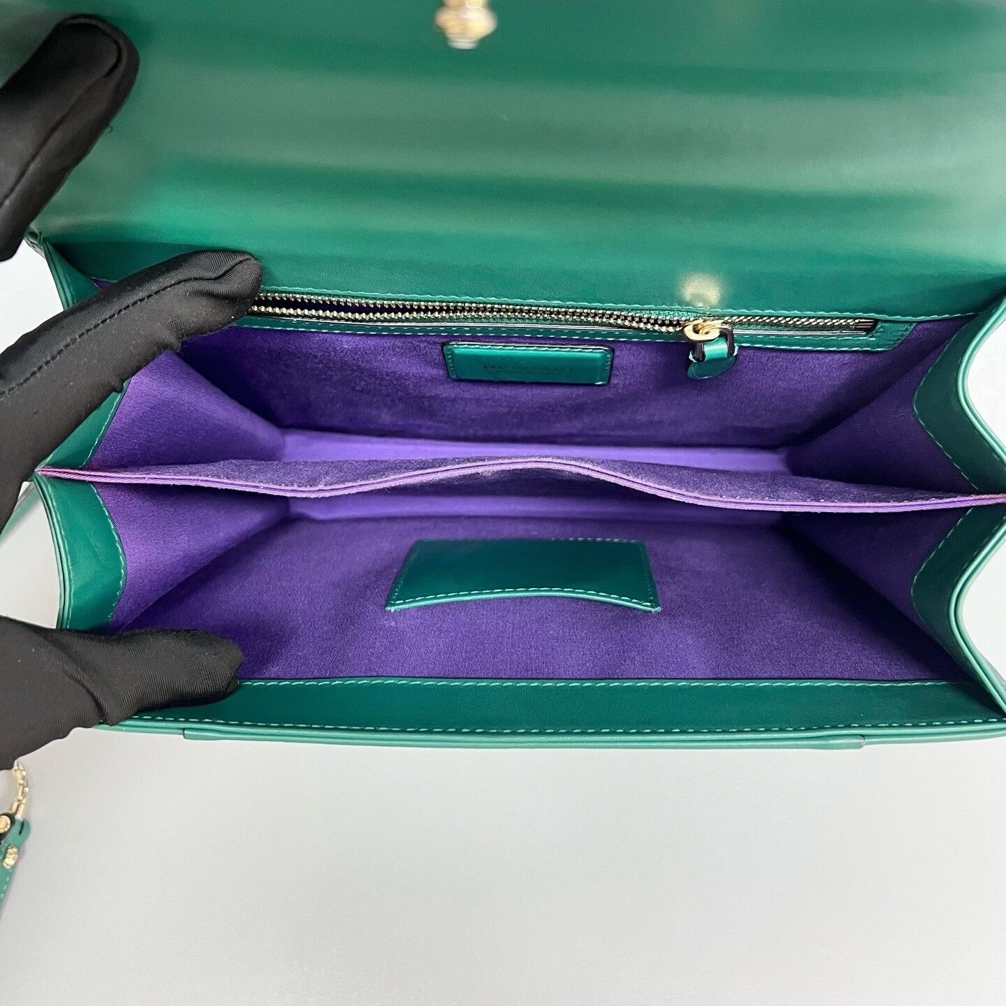 Bvlgari Pre-loved Bag Very good condition Size ONE SIZE - 9 Thumbnail
