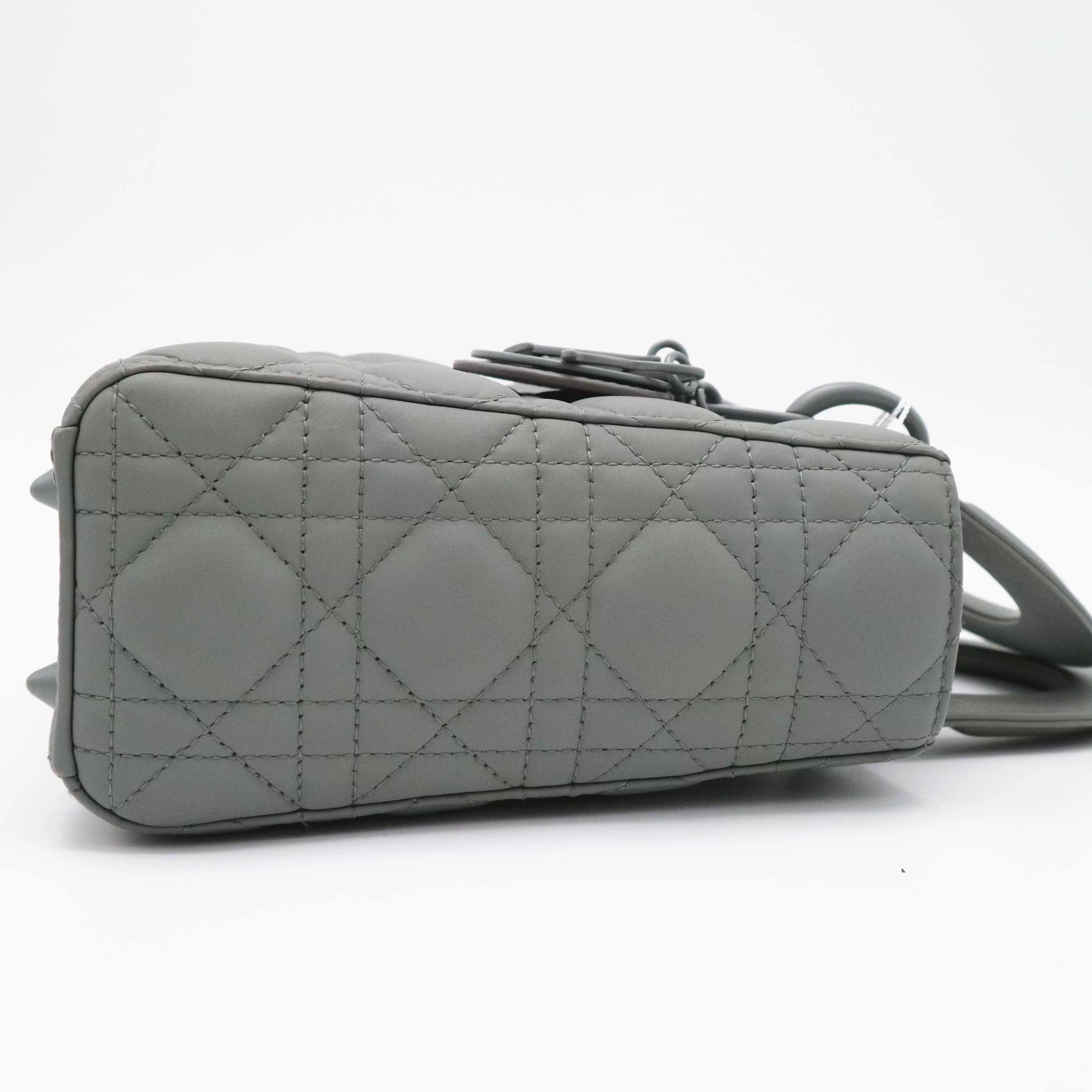 Dior Pre-loved Bag Very good condition Size ONE SIZE - 6 Thumbnail