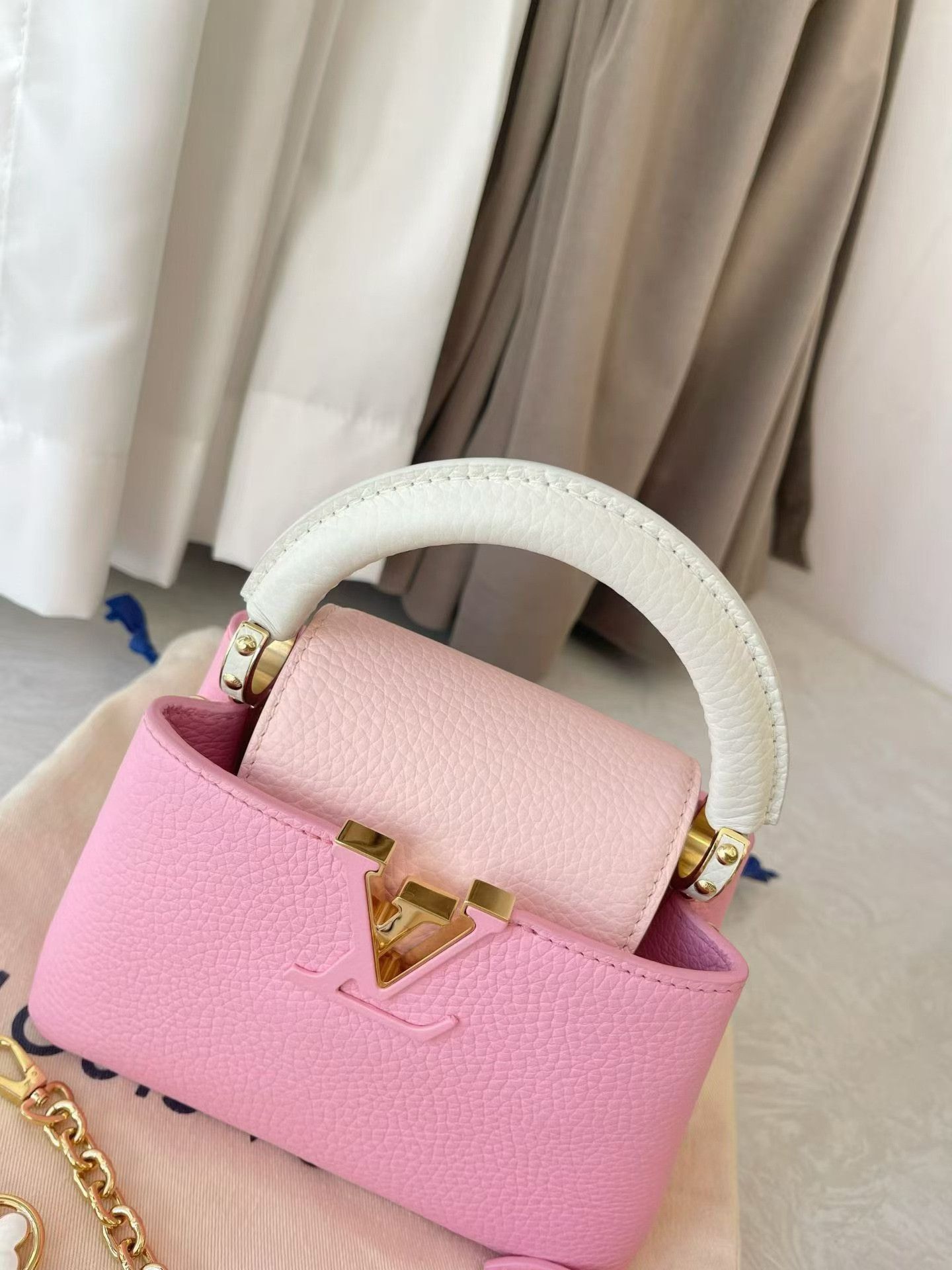 Louis Vuitton Pre-loved Bag Very good condition Size ONE SIZE - 4 Thumbnail