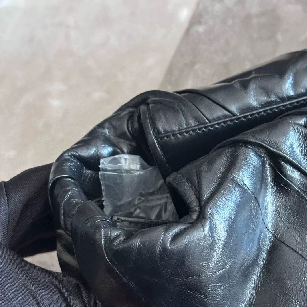 Chanel Pre-loved Bag Very good condition Size ONE SIZE - 6 Thumbnail