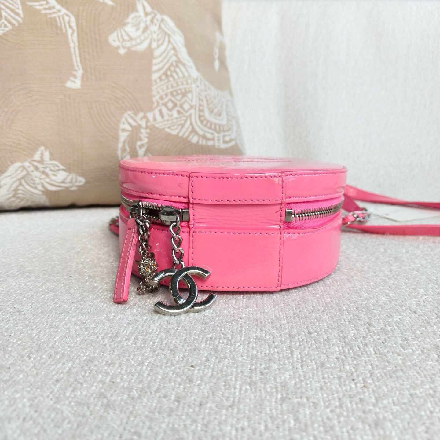 Chanel Pre-loved Bag Very good condition Size ONE SIZE - 5 Thumbnail