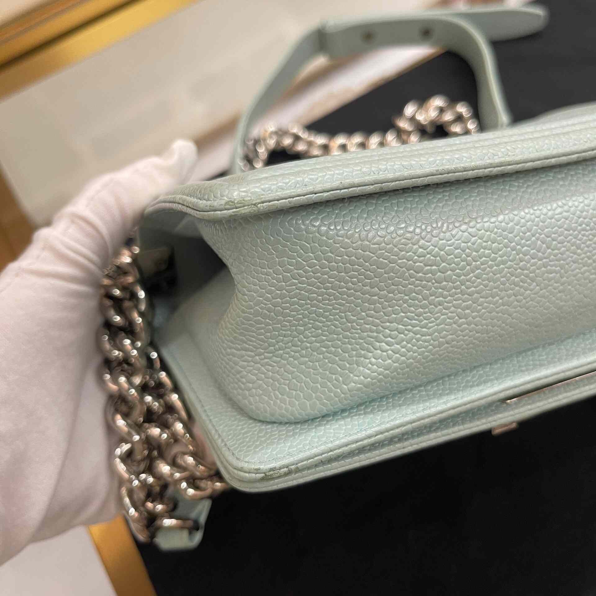 Chanel Pre-loved Bag Very good condition Size ONE SIZE - 7 Thumbnail