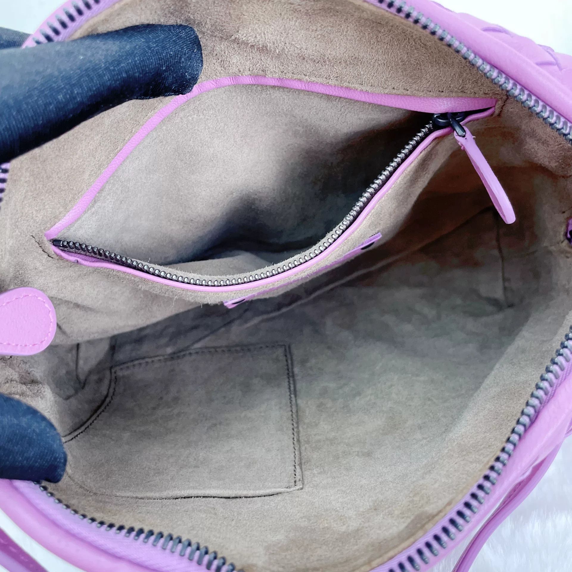 Bottega Veneta Pre-loved Bag Very good condition Size ONE SIZE - 8 Thumbnail