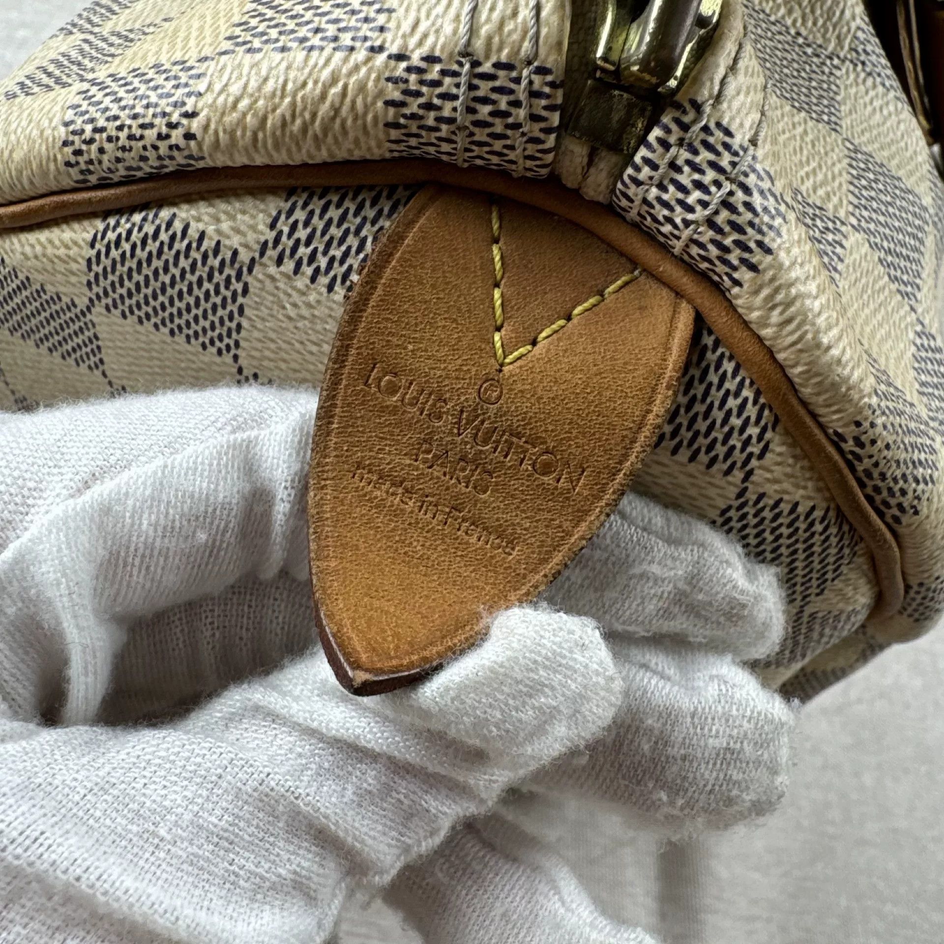 Louis Vuitton Pre-loved Bag Very good condition Size ONE SIZE - 9 Thumbnail