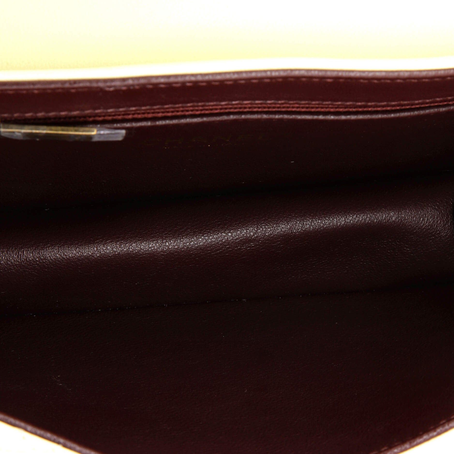 Chanel Beauty Lock Flap Bag Size ONE SIZE - 6 Thumbnail