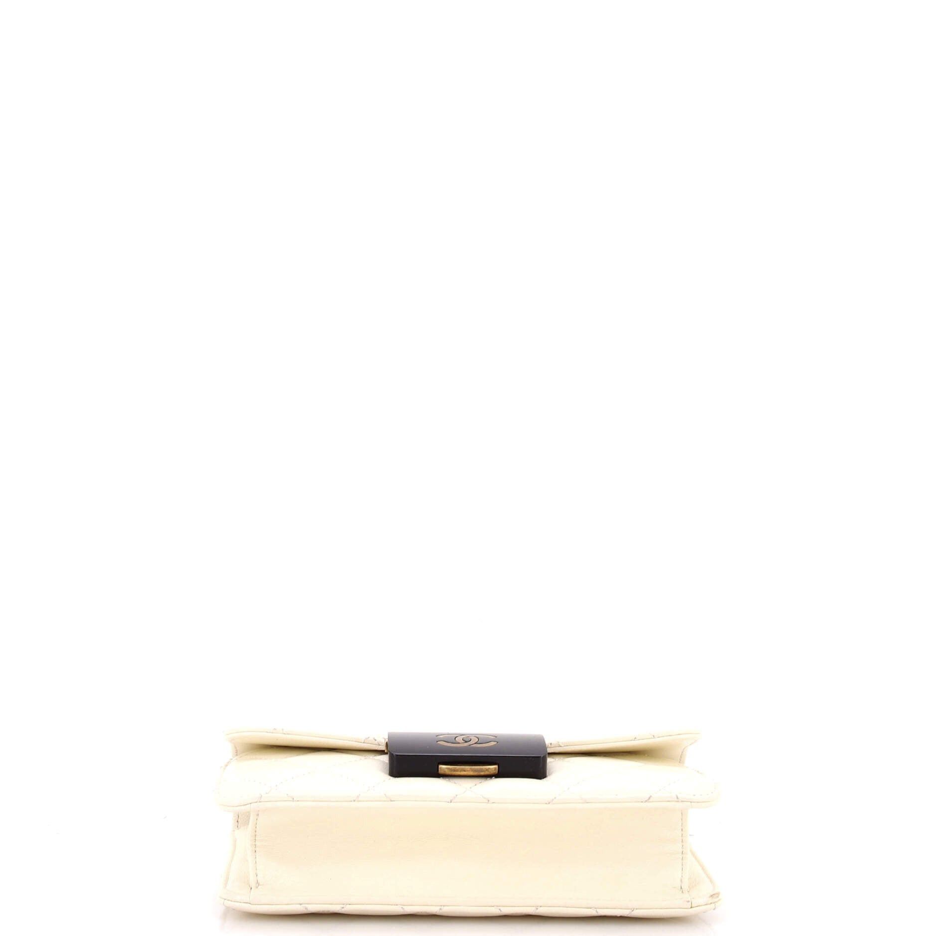 Chanel Beauty Lock Flap Bag Size ONE SIZE - 5 Thumbnail
