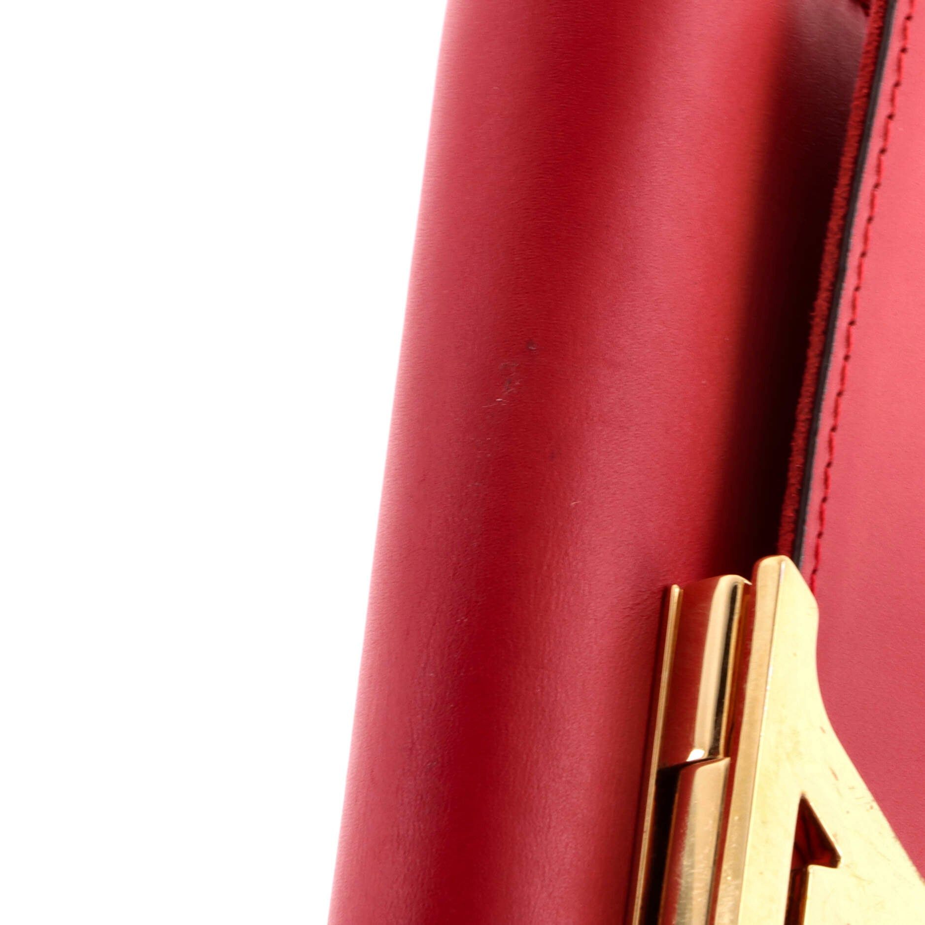 Louis Vuitton Chain Louise Clutch Size ONE SIZE - 7 Thumbnail