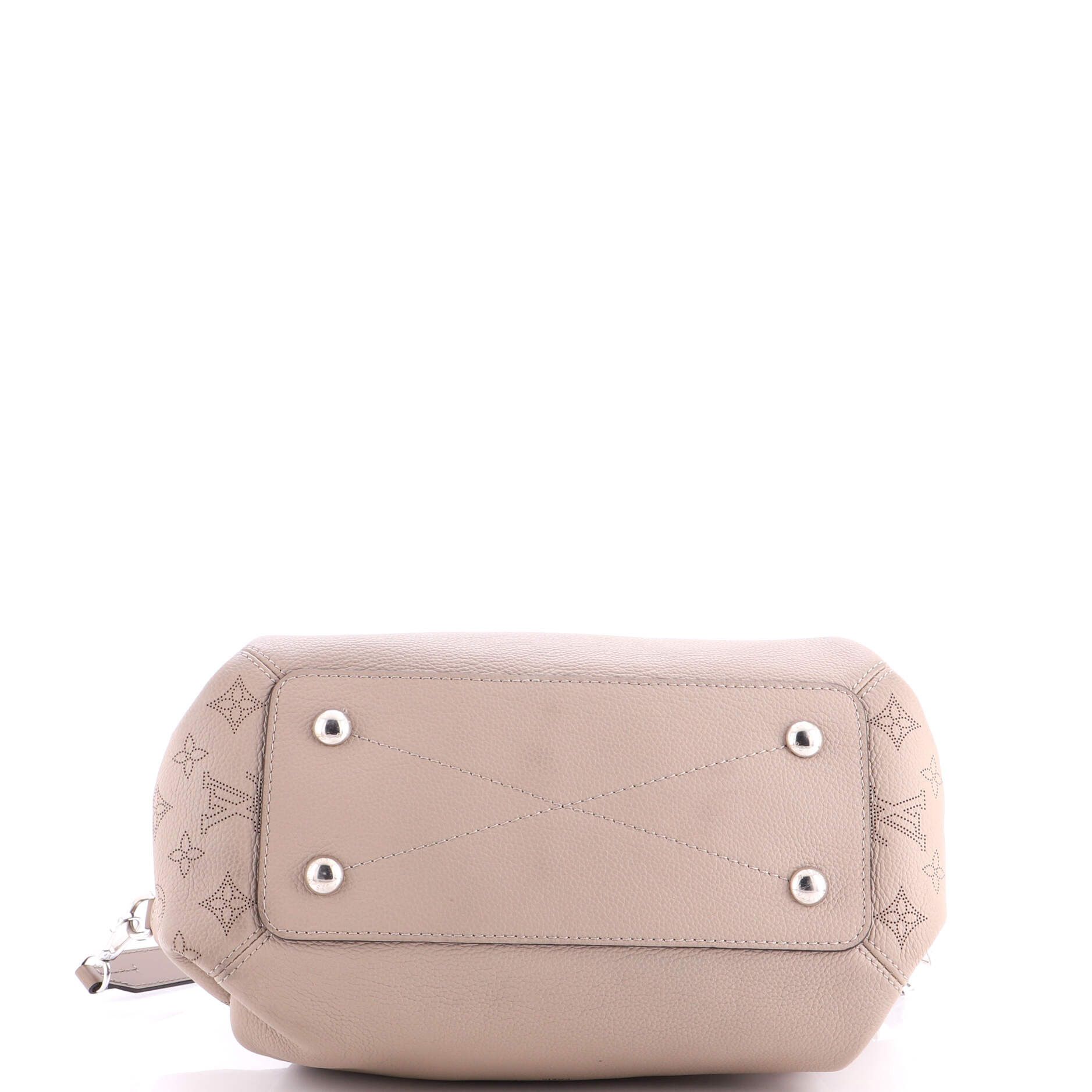 Louis Vuitton Haumea Handbag Size ONE SIZE - 4 Thumbnail