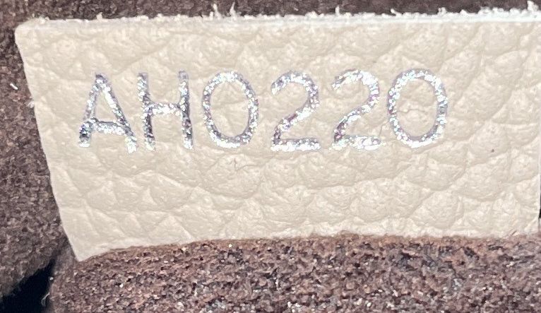 Louis Vuitton Haumea Handbag Size ONE SIZE - 7 Thumbnail