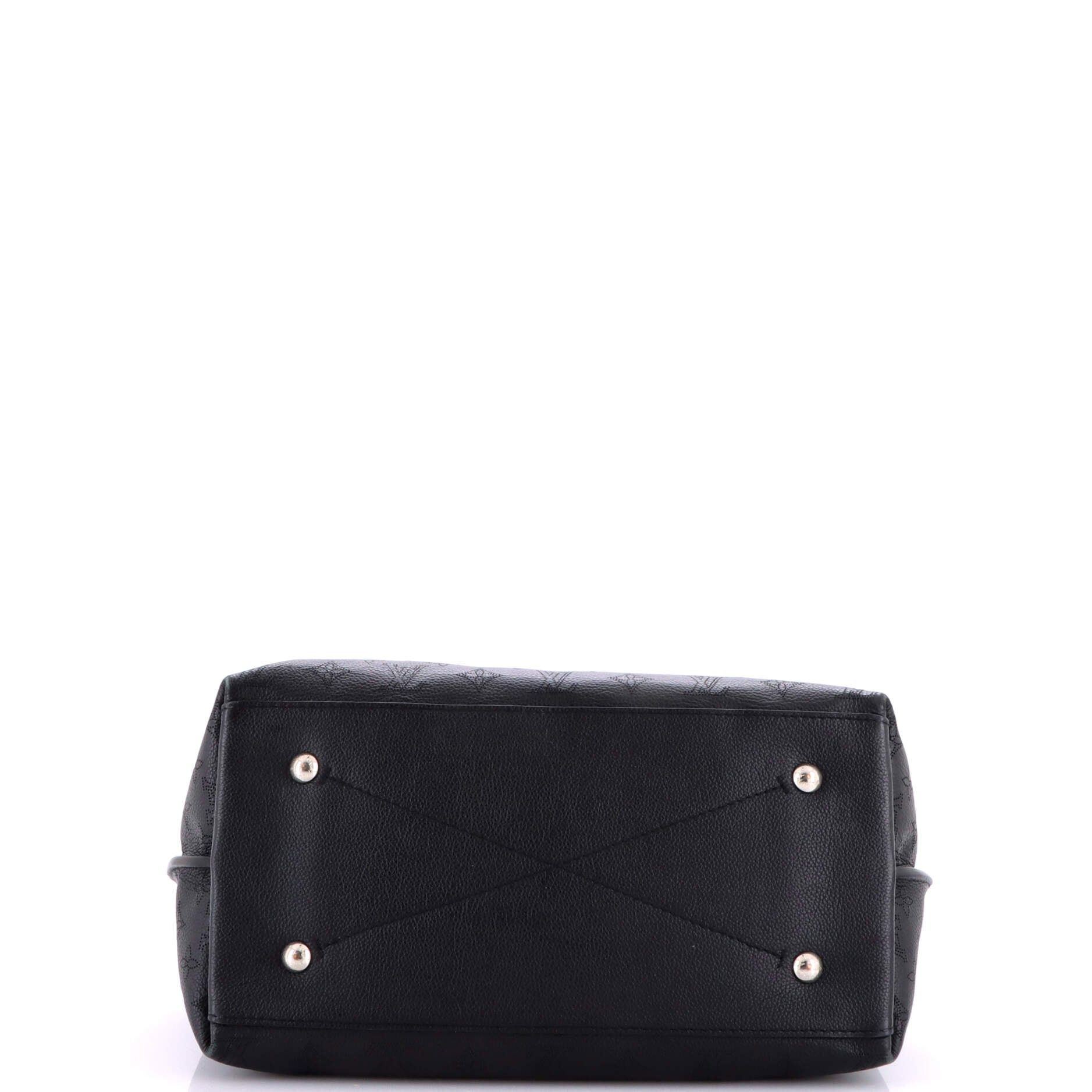 Louis Vuitton Carmel Hobo Size ONE SIZE - 4 Thumbnail
