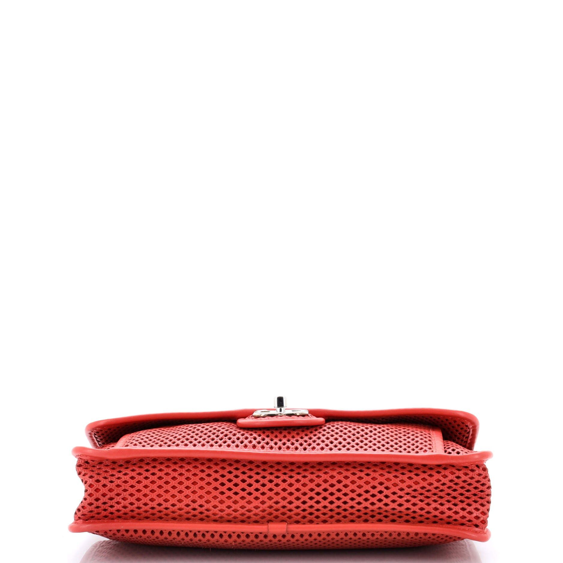 Chanel Up In The Air Flap Bag Size ONE SIZE - 4 Thumbnail