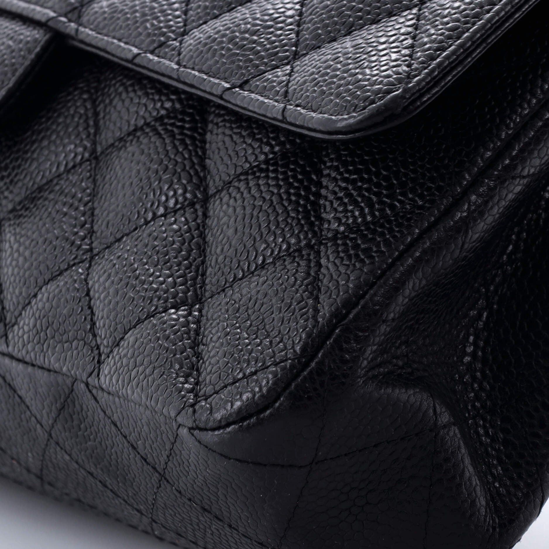 Chanel Vintage Classic Double Flap Bag Size ONE SIZE - 7 Thumbnail