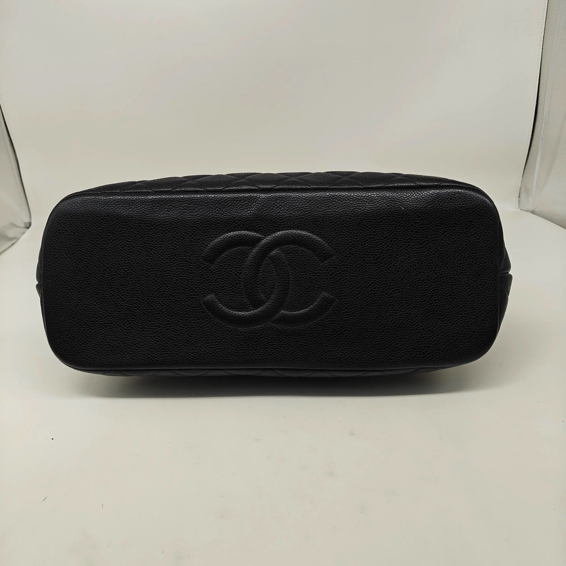 Chanel Pre-loved Bag Very good condition Size ONE SIZE - 6 Thumbnail